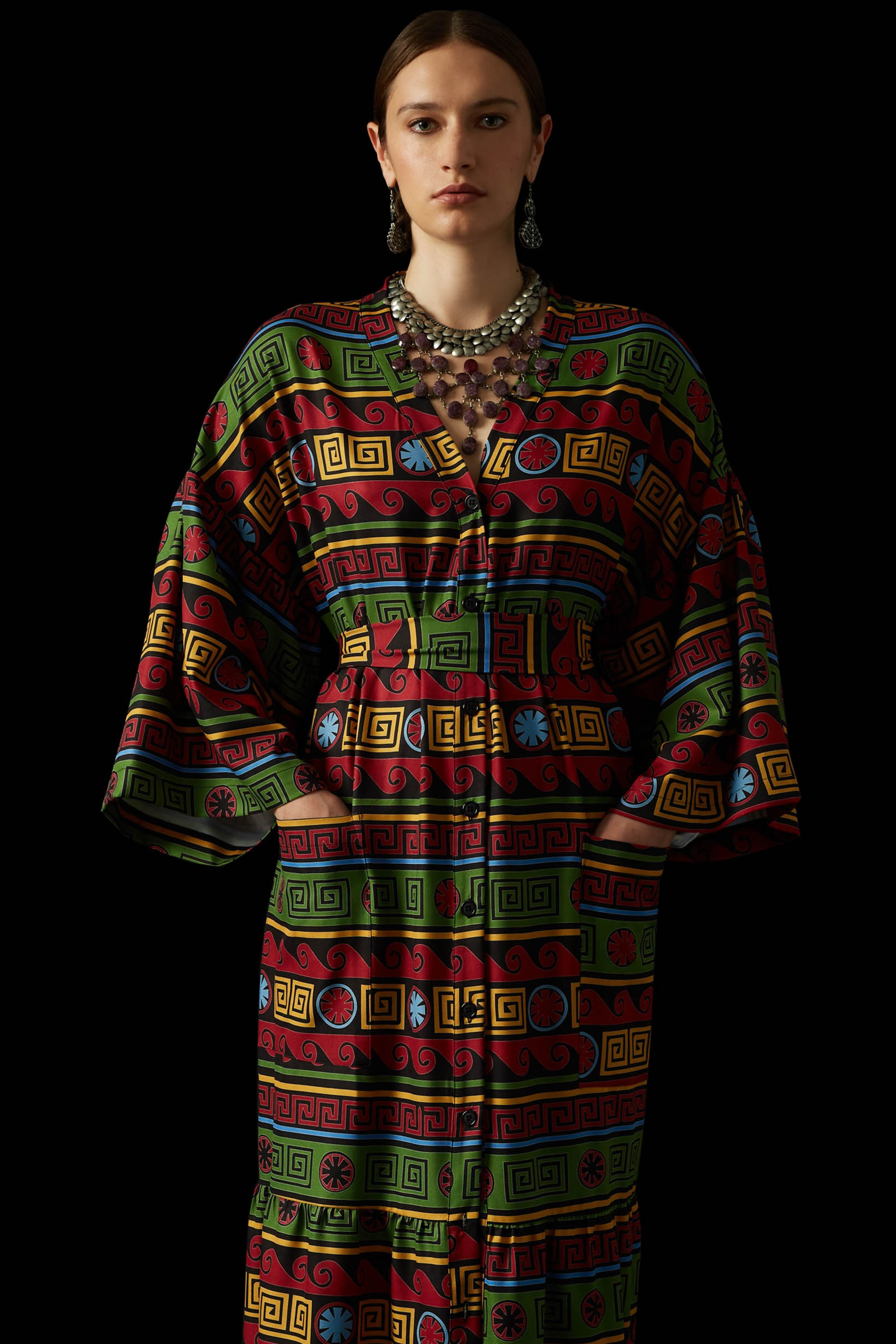 ZOFOROS MAXI DRESS (Motiva Black)