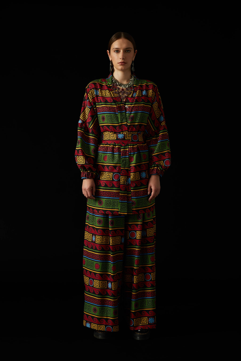KION KIMONO (Motiva Black)