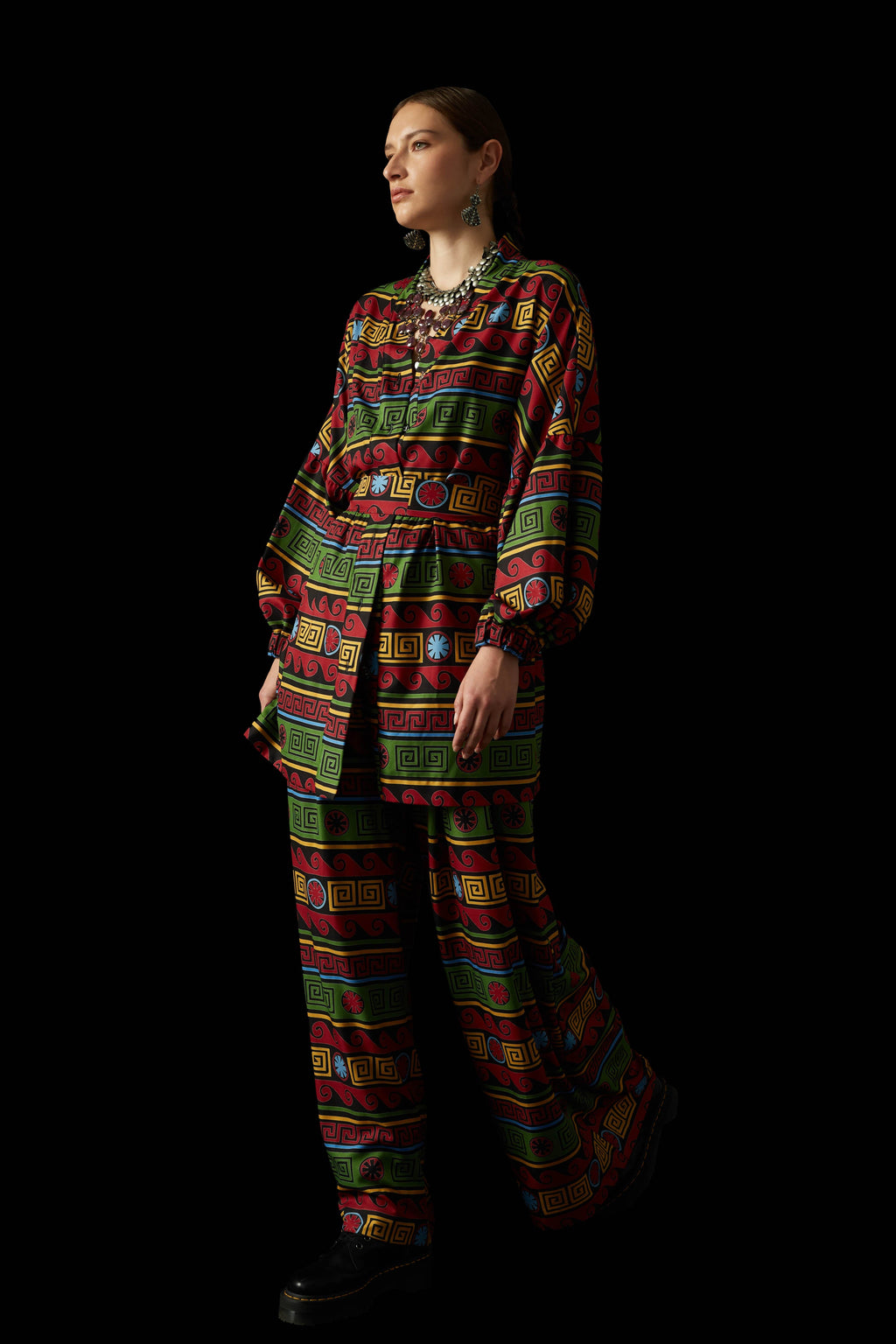 KION PANTS (Motiva Black)