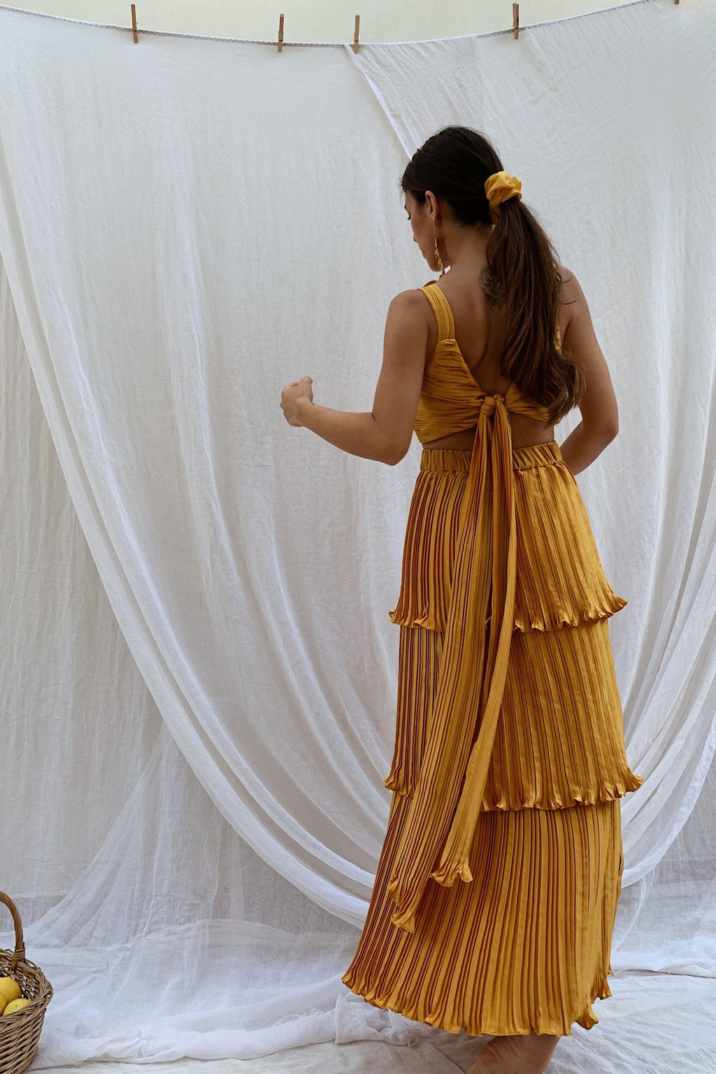 DORIC Crop Top