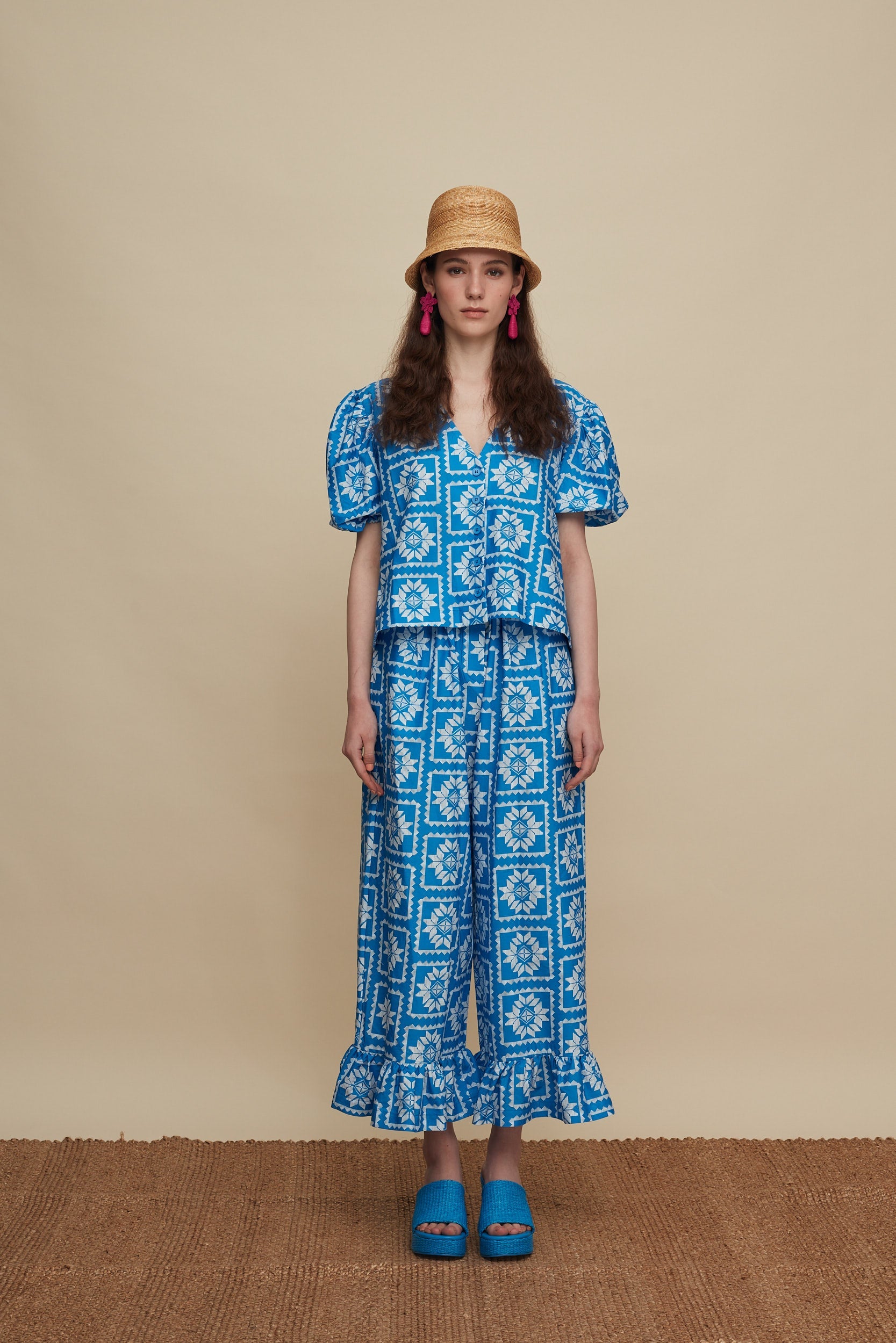 KASTELI SHIRT (VOURIA WHITE/BLUE PRINT)