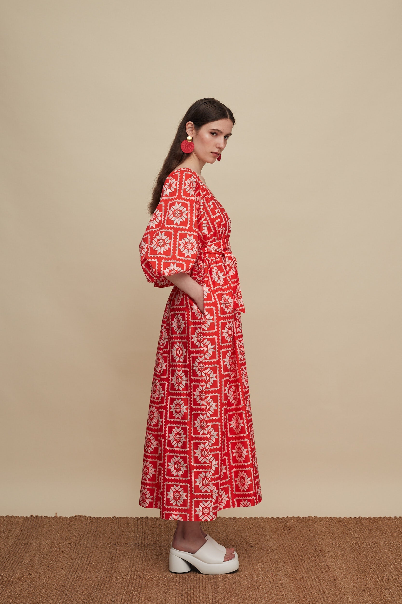 RETHYMNO MAXI DRESS (VOURIA WHITE/RED PRINT)