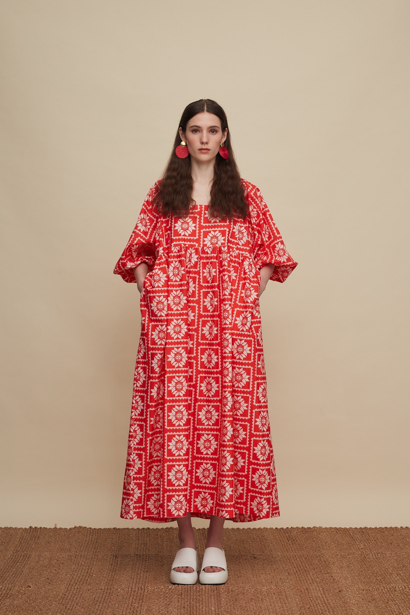 RETHYMNO MAXI DRESS (VOURIA WHITE/RED PRINT)