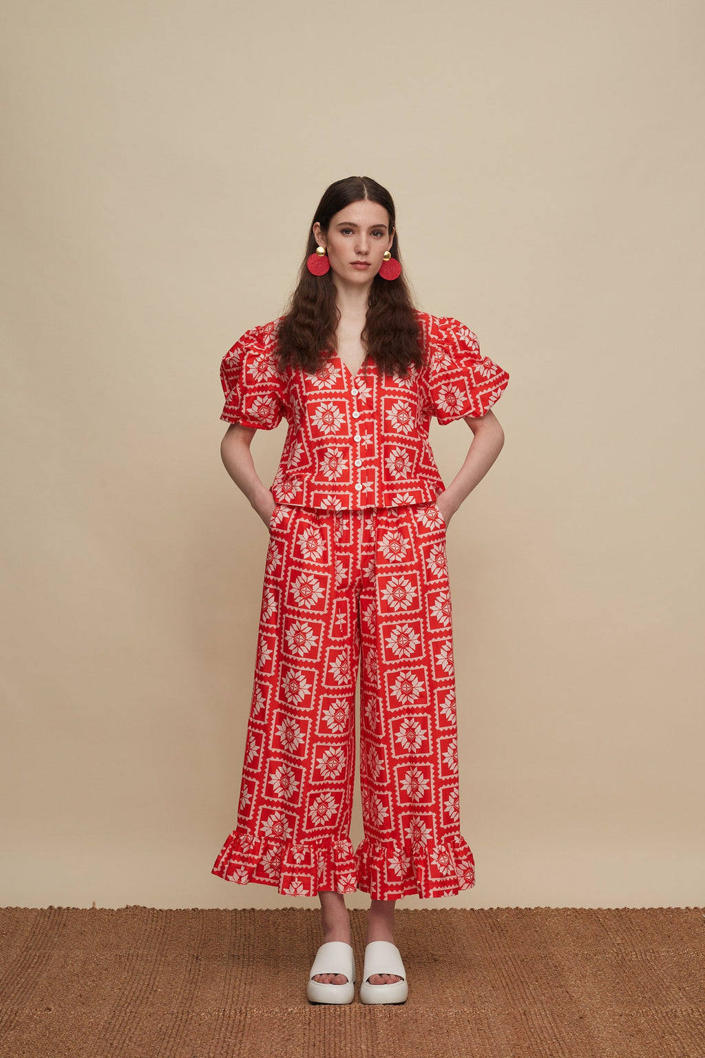 MOURNIA PANTS (VOURIA WHITE/RED PRINT)