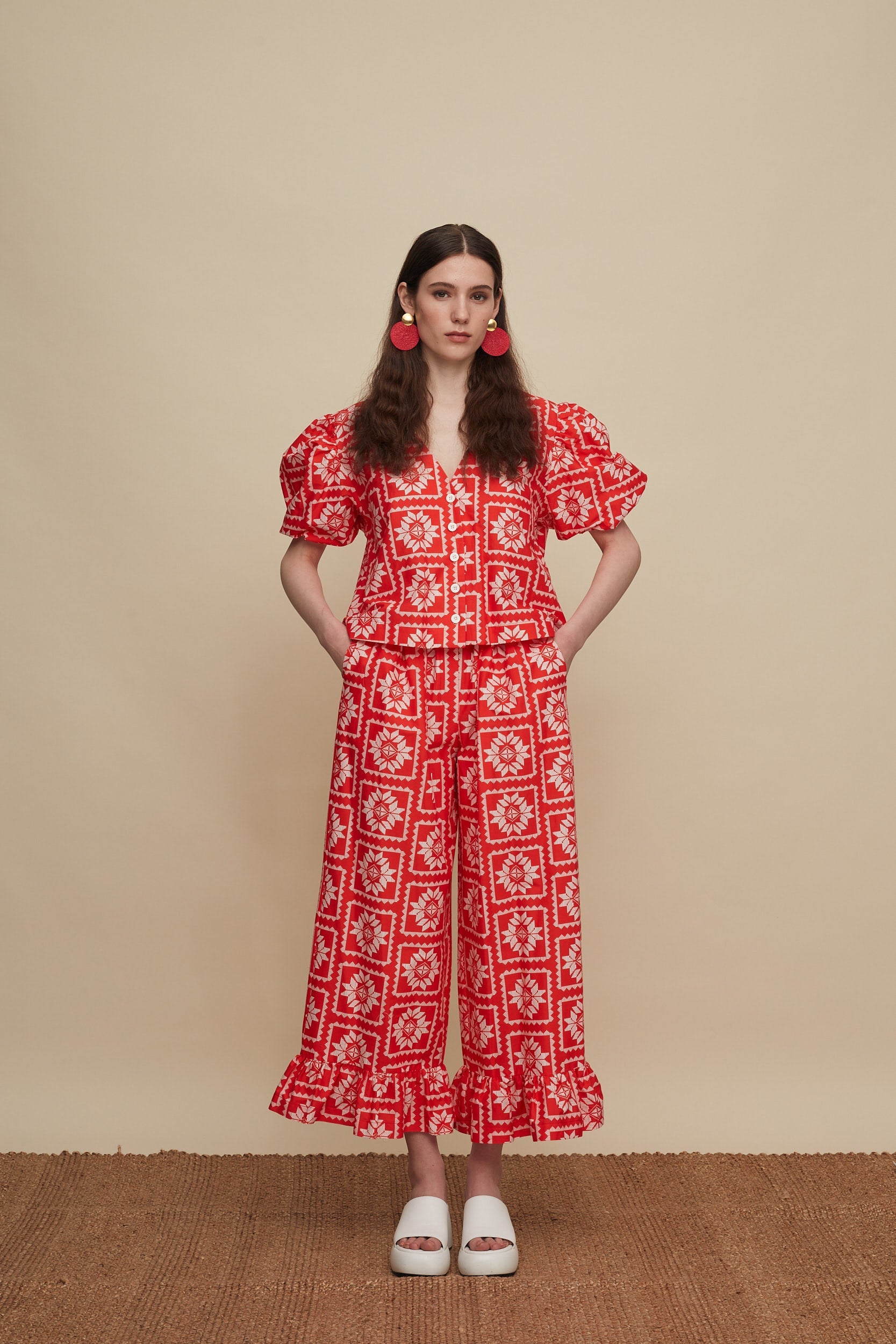 MOURNIA PANTS (VOURIA WHITE/RED PRINT)