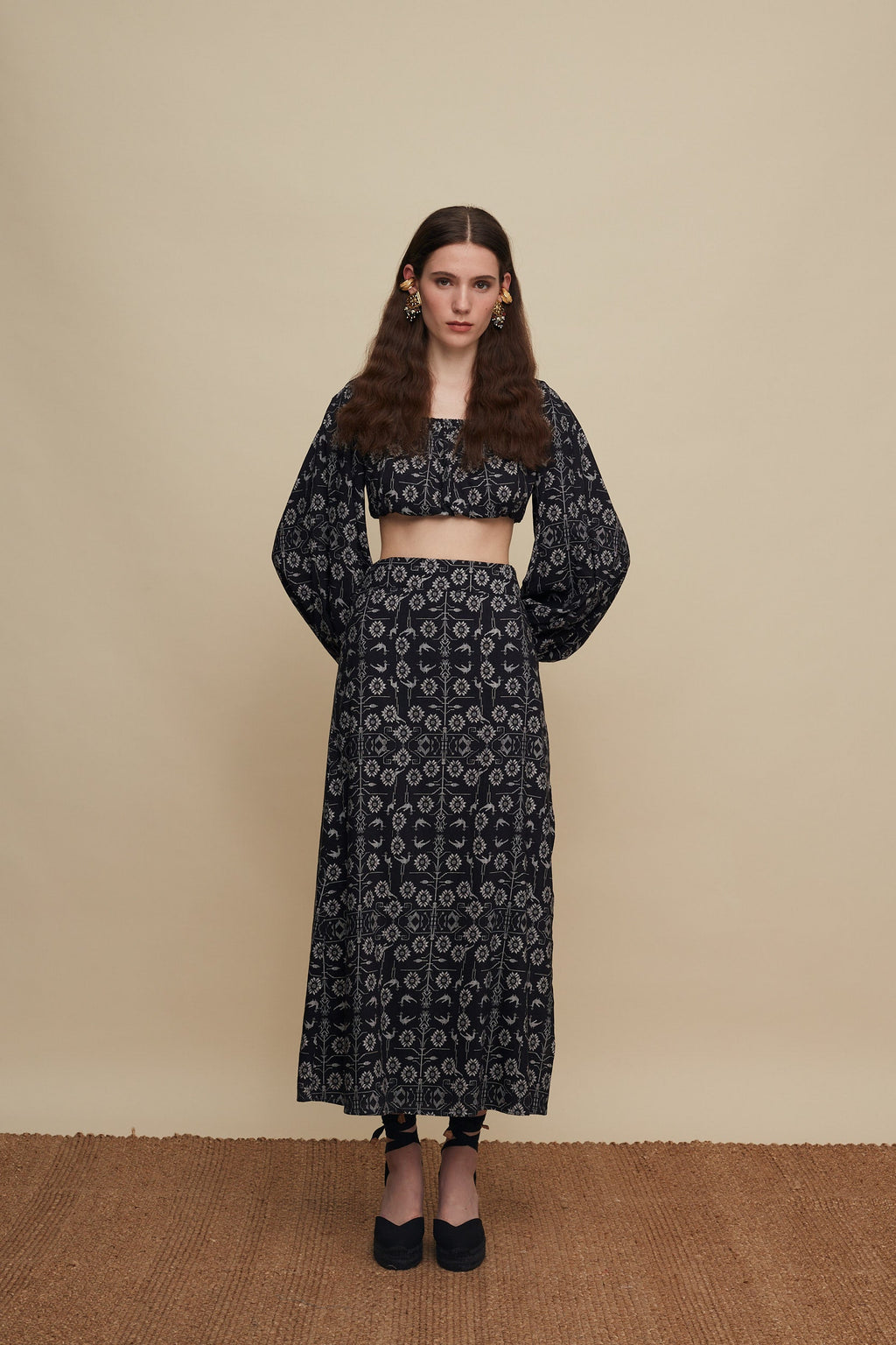 CRETA CROP TOP (TREE OF LIFE B/W PRINT)