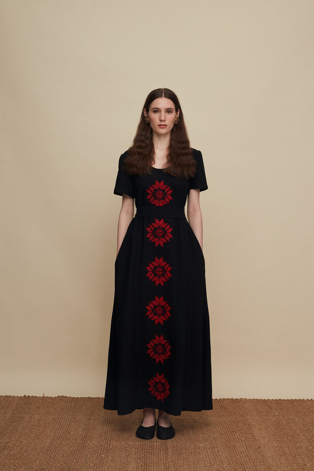 MALEVIZION MAXI DRESS (BLACK EMBROIDERED)