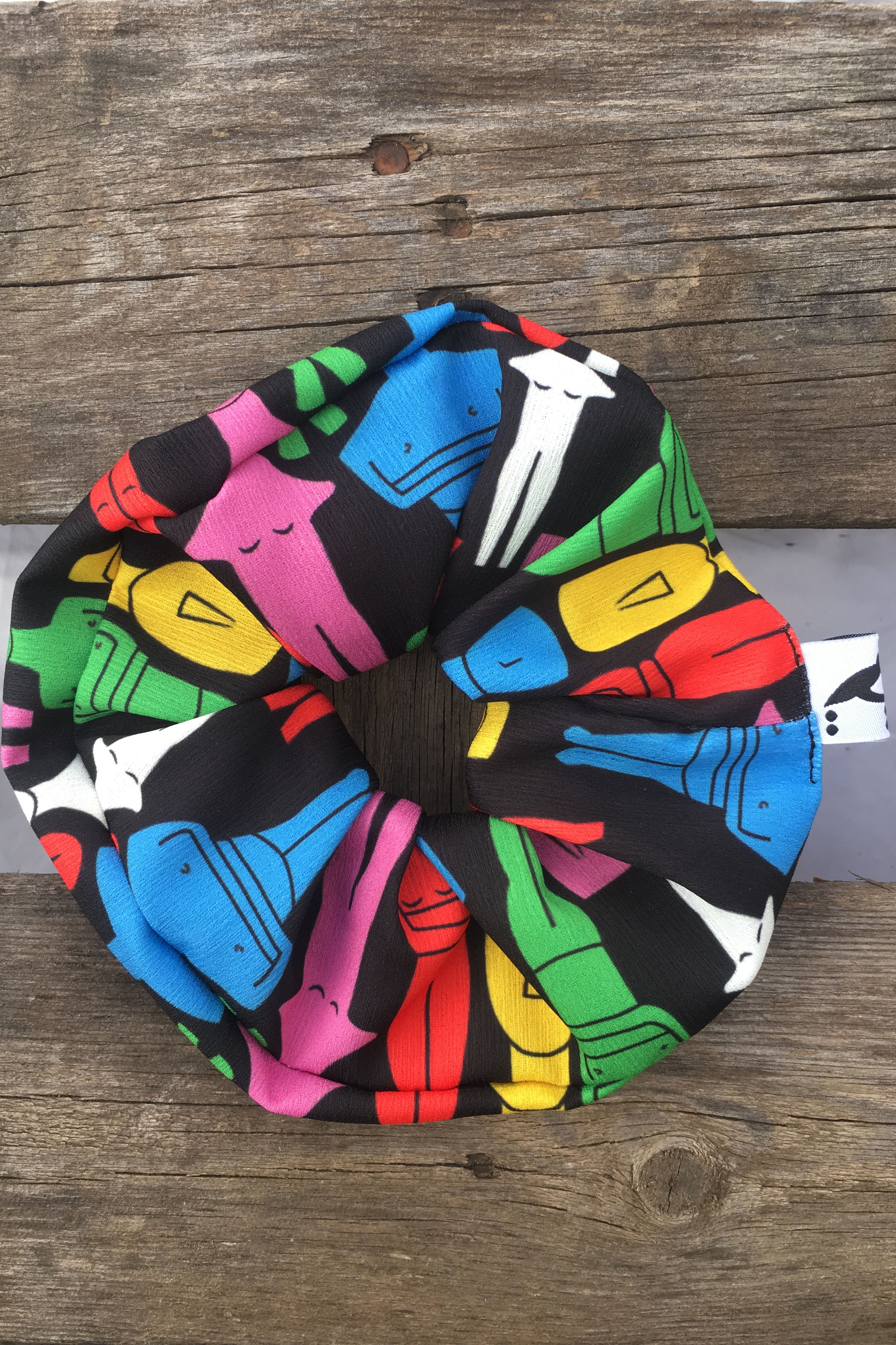 CYCLADIC FIGURES Scrunchie