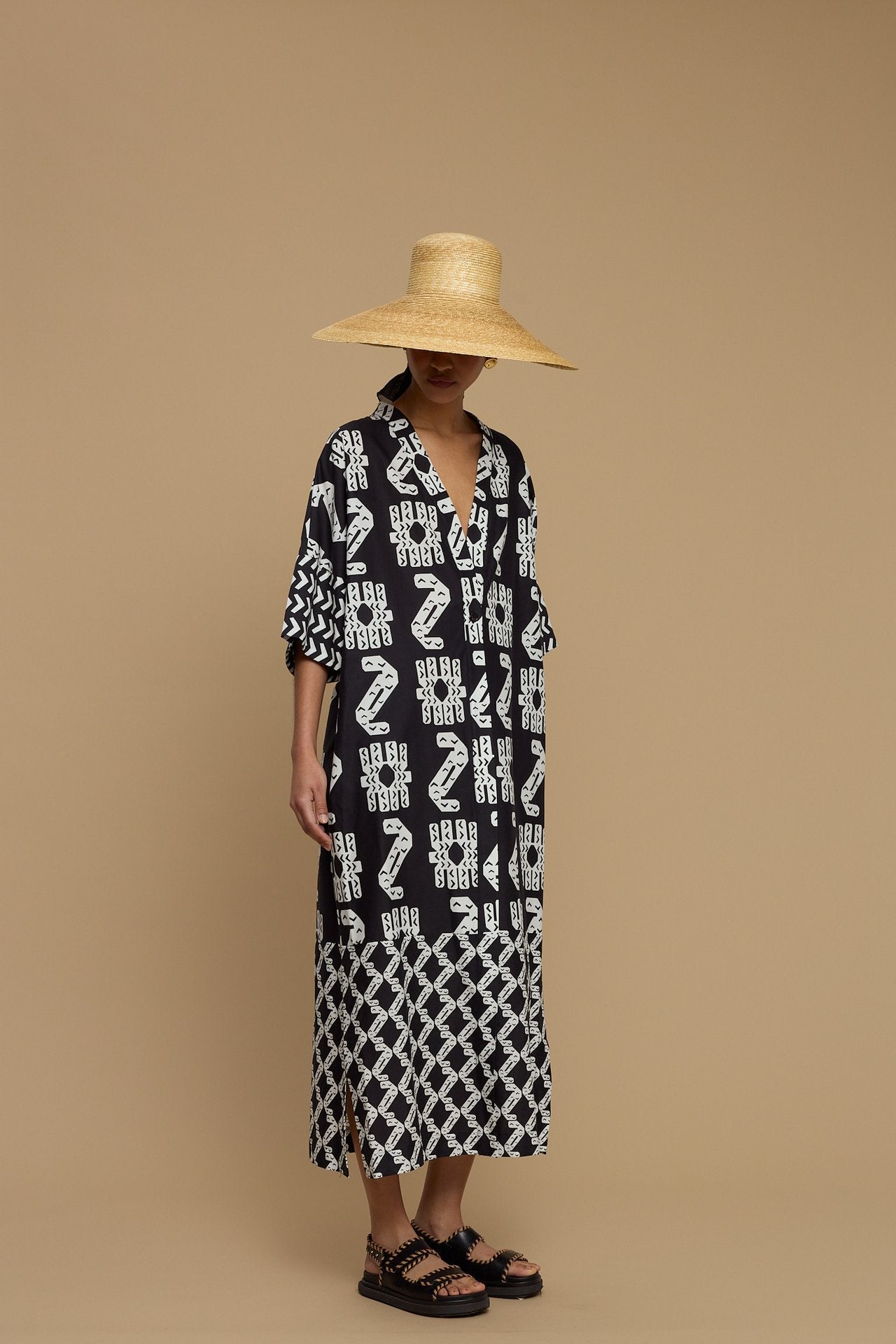 KIMONO POLIAIGOS (NAXOS CUSHION BLACK&WHITE PRINT)