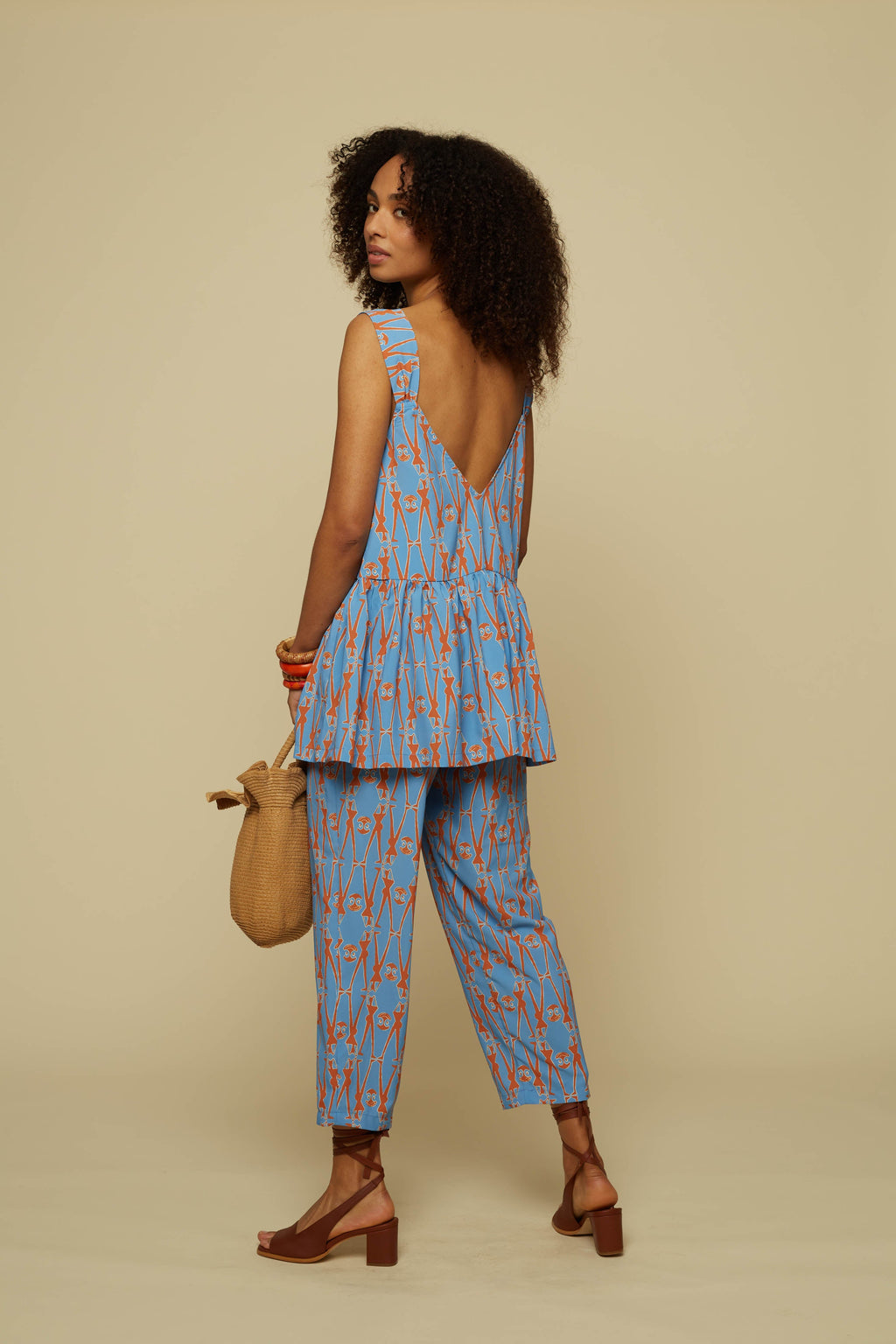 HENIOCHUS PANTS (BLUE GEO PEOPLE PRINT)