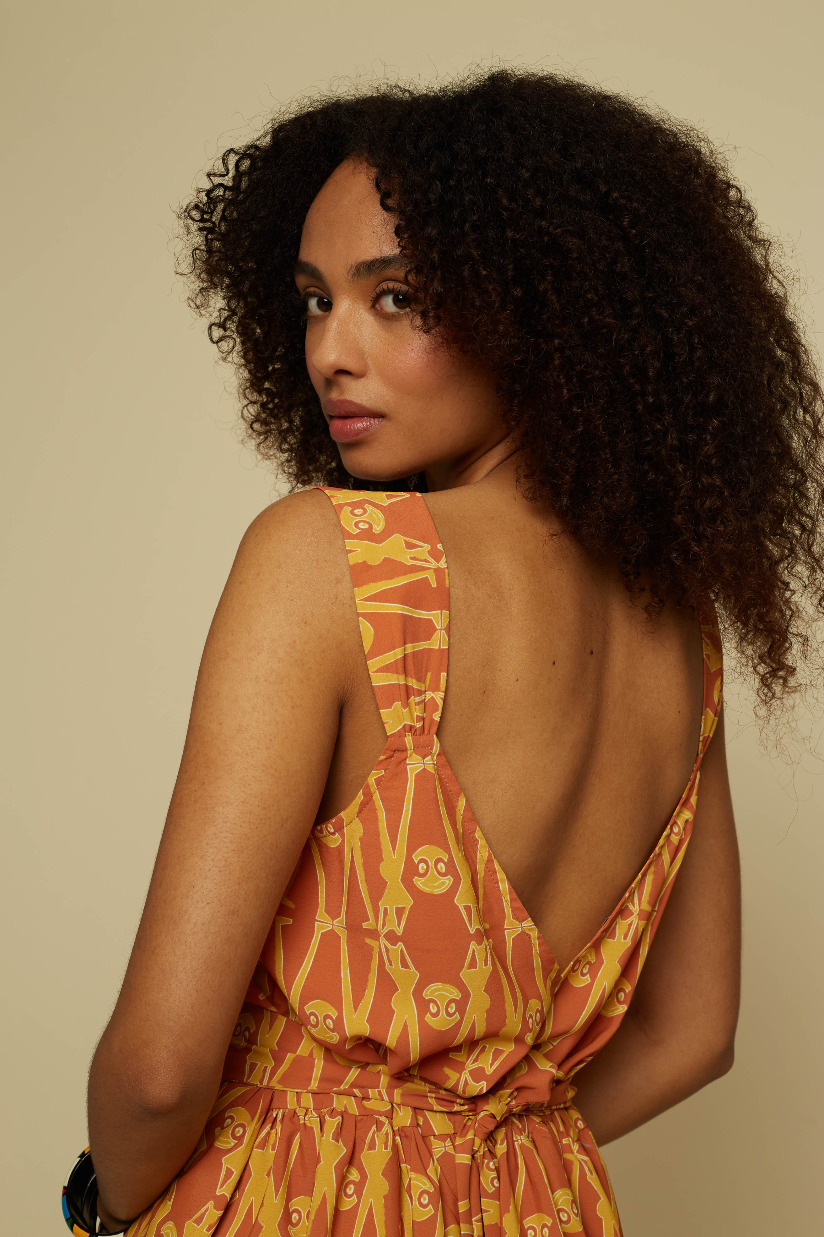 EPOS TOP (BROWN GEO PEOPLE PRINT)