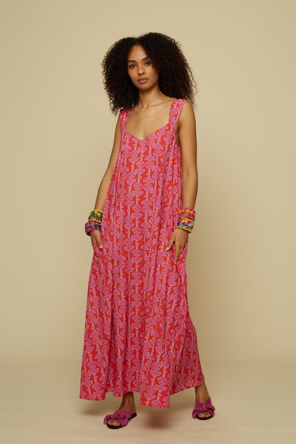 EPOS MAXI DRESS (Pink Geo People)