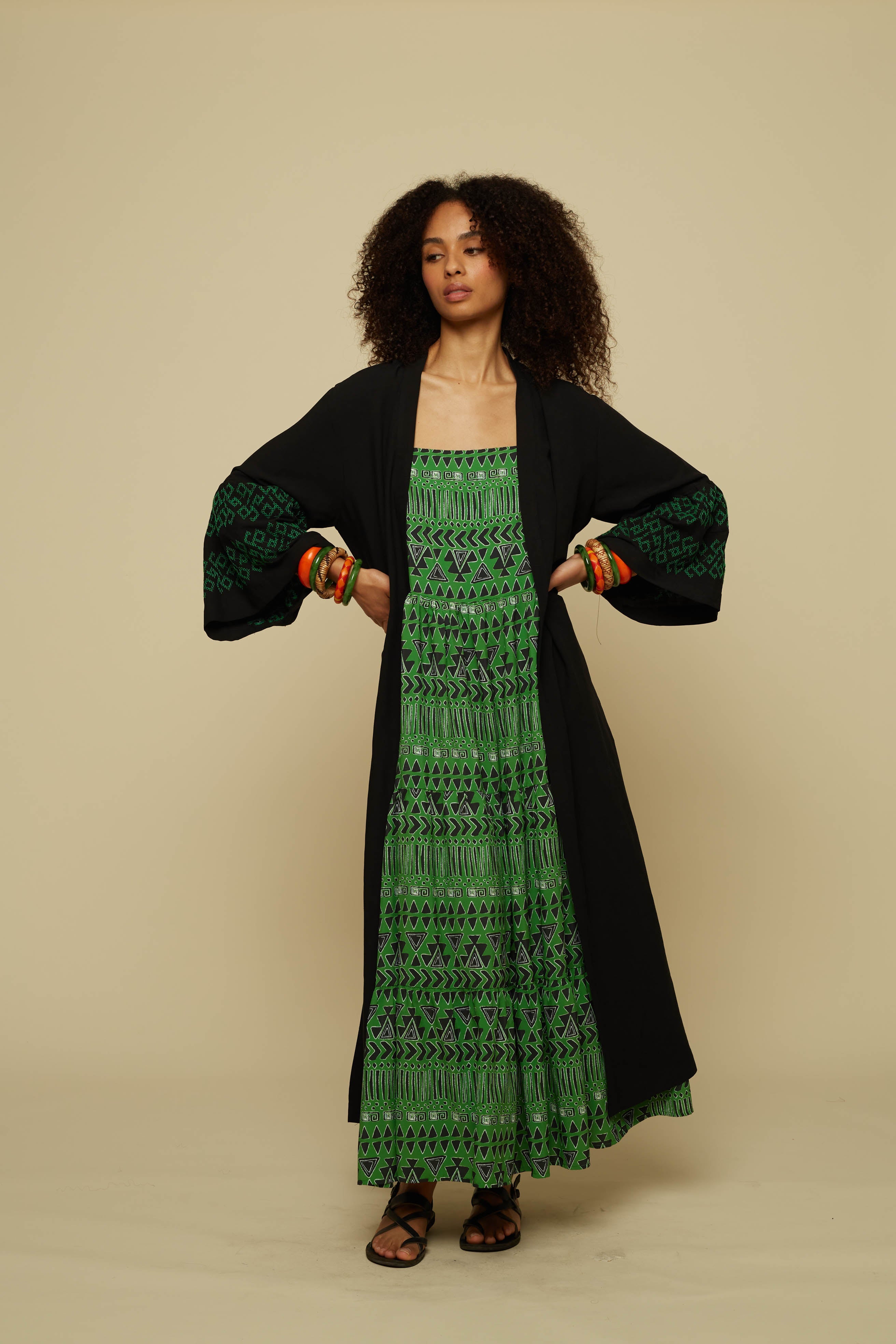 KIMONO ATTICO (BLACK/GREEN EMBROIDERED)