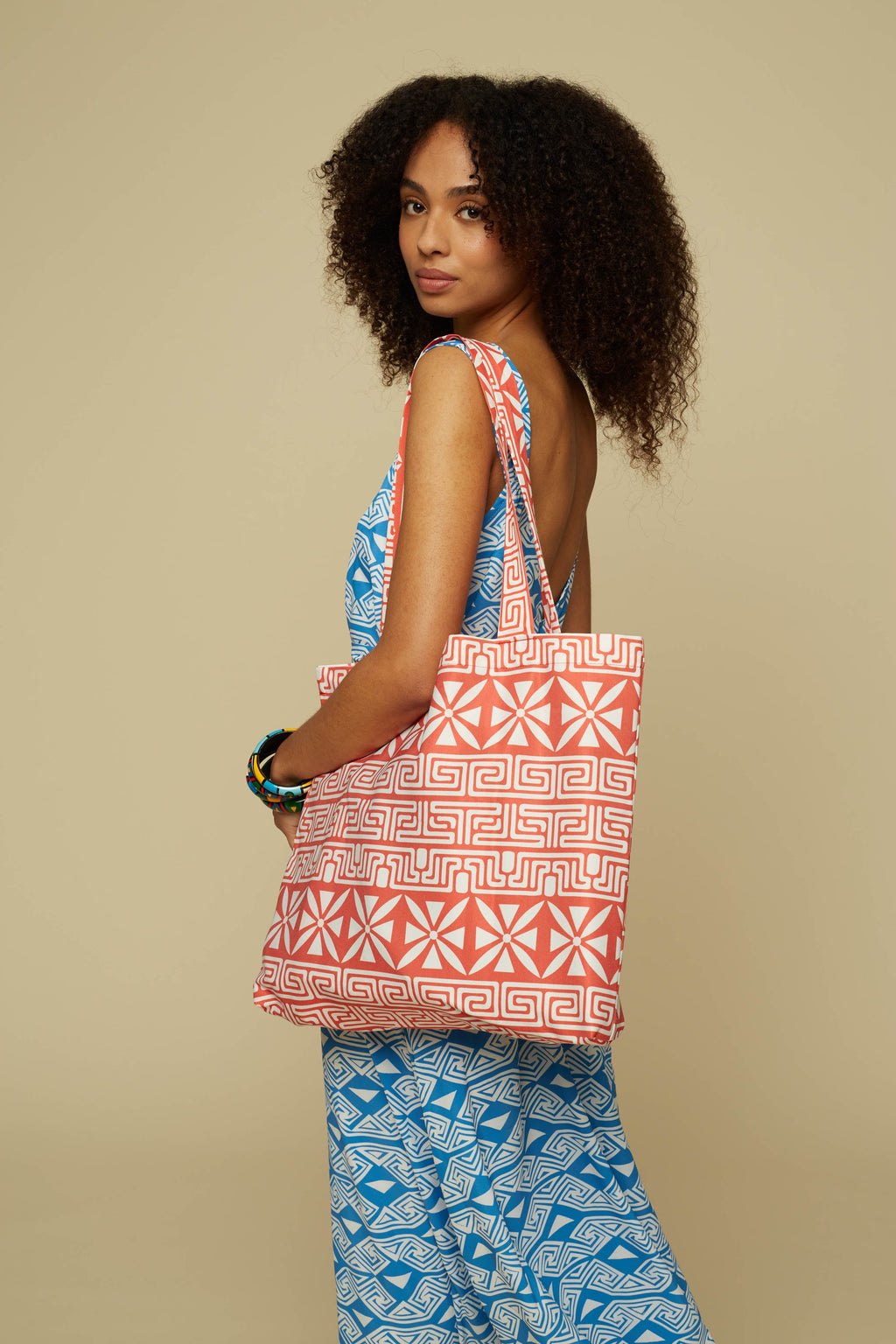 TOTE BAG (RED LABYRINTH&FLOWERS PRINT)