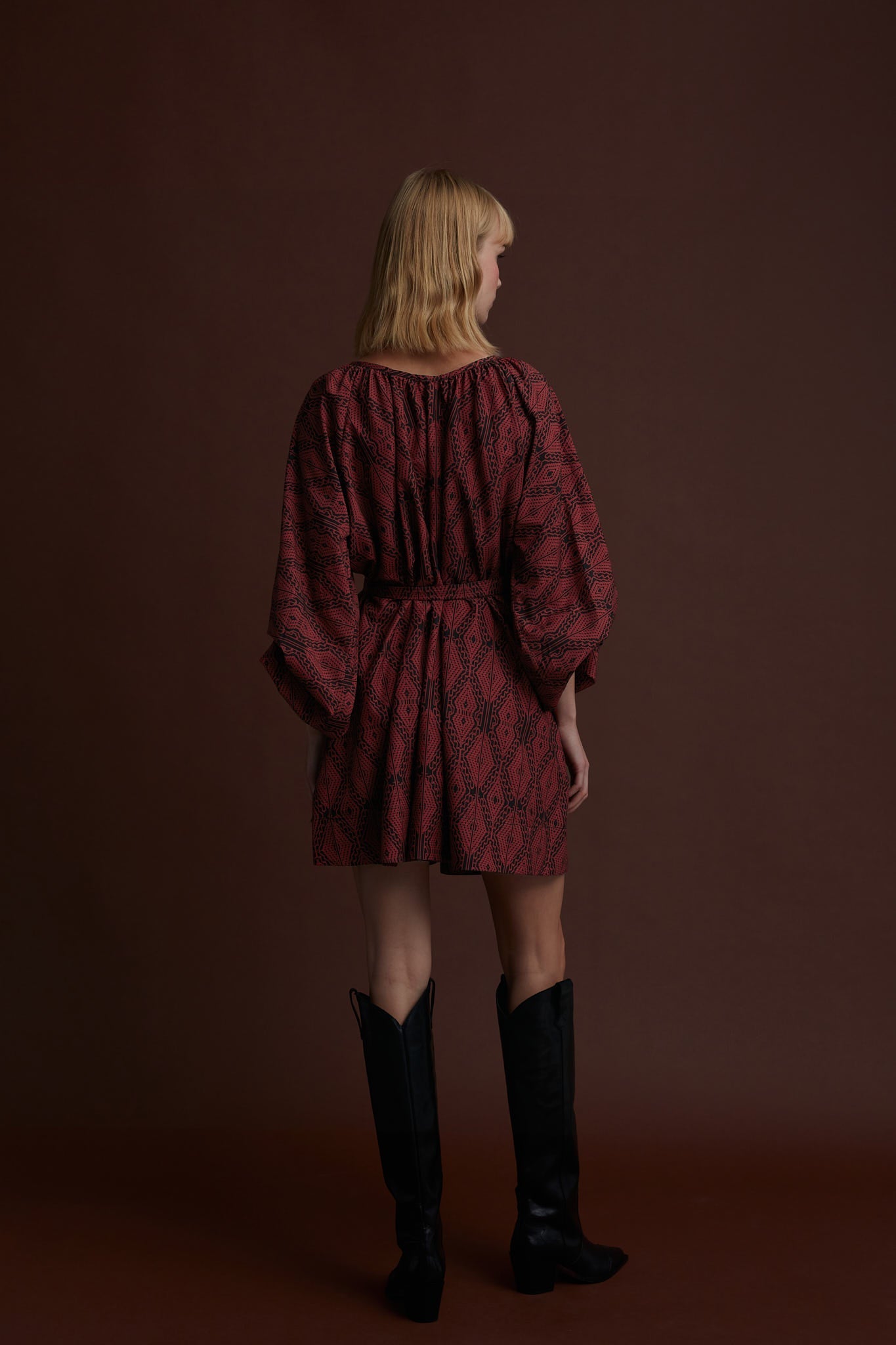 FLORINA MINI DRESS (FOUTA BLACK/RED PRINT)