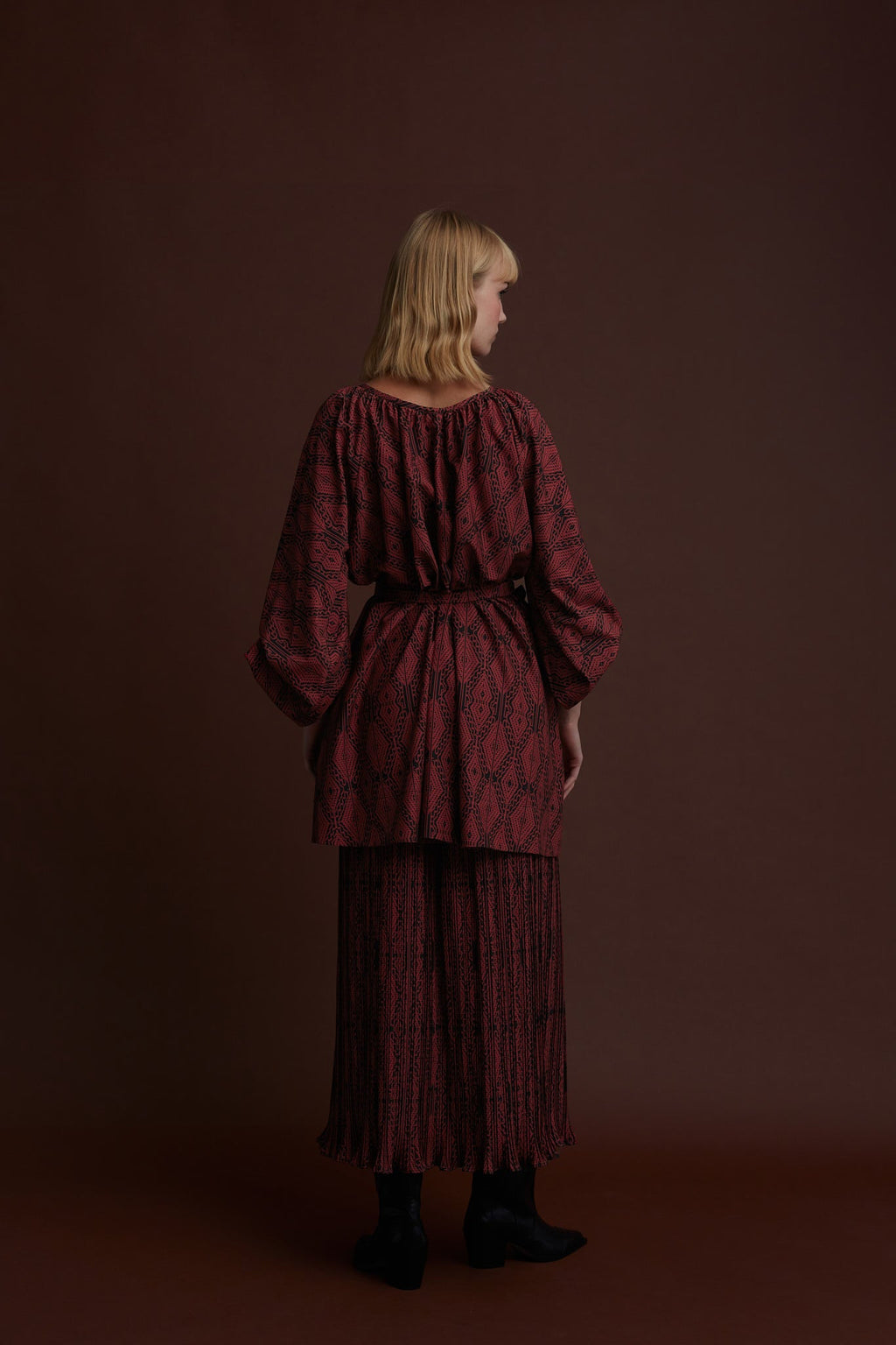 VASILITSA MAXI SKIRT (FOUTA BLACK/RED PRINT)