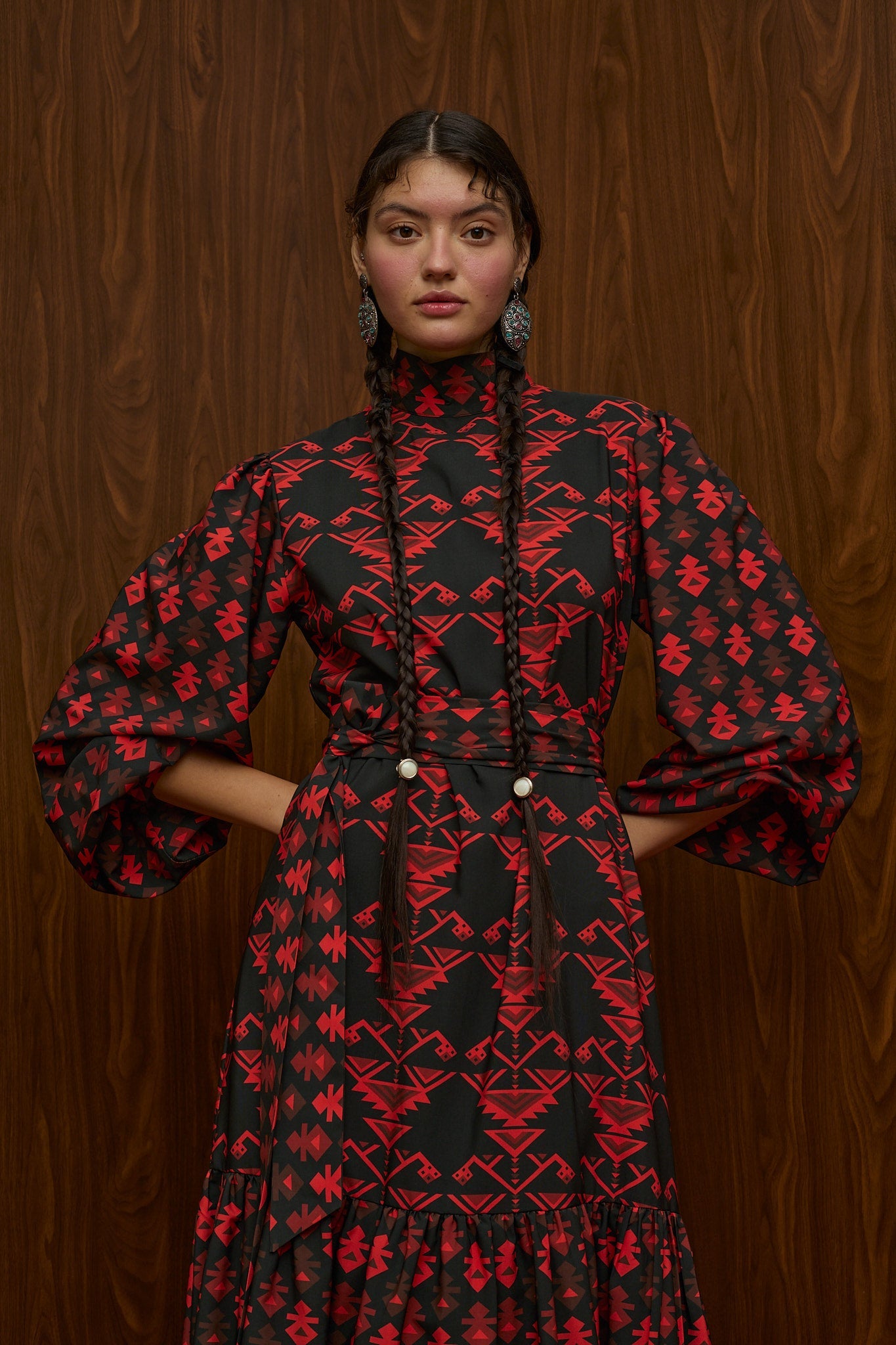 FLOKATI MAXI DRESS (RUMPE BLACK/RED PRINT)