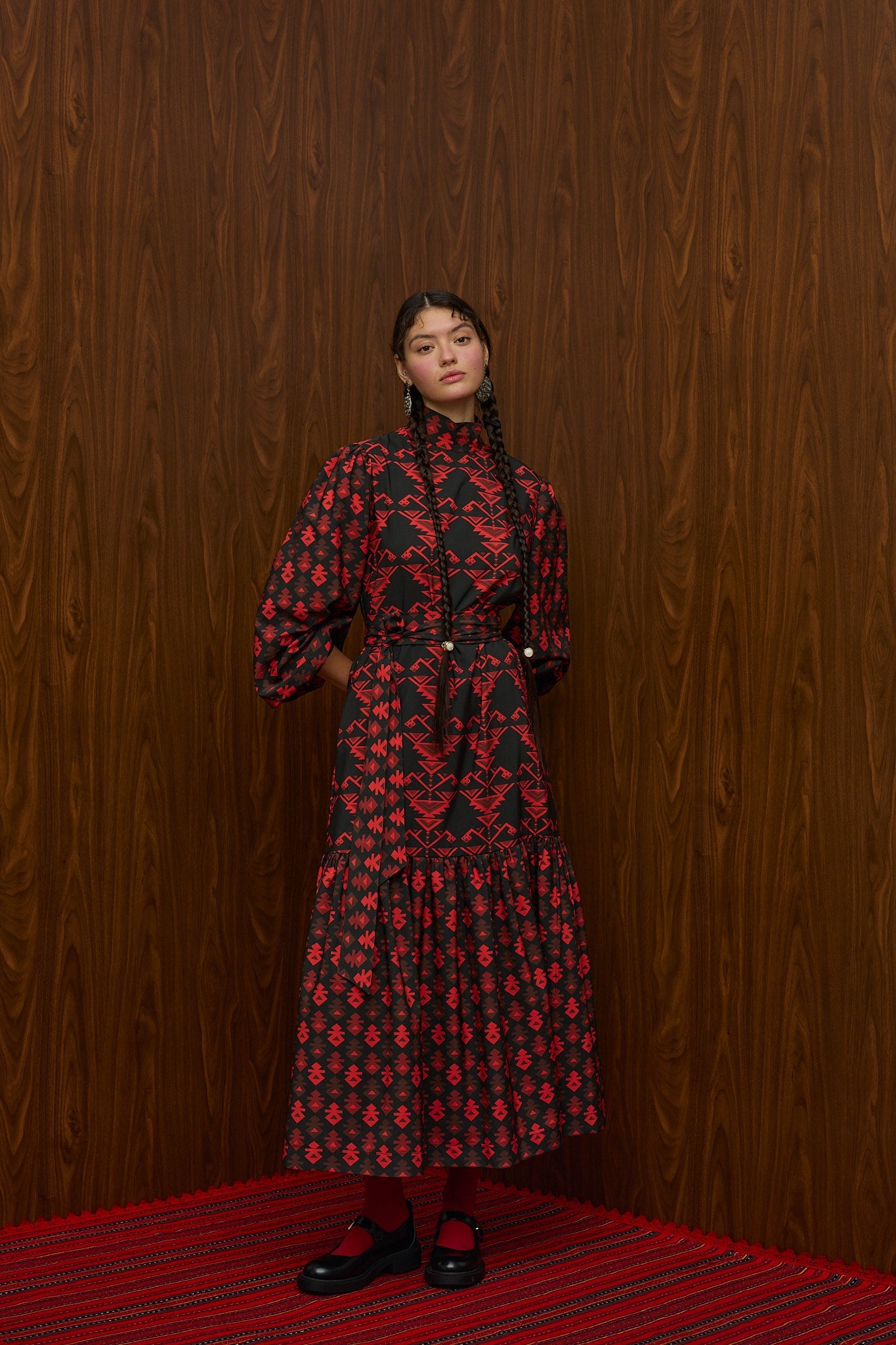 FLOKATI MAXI DRESS (RUMPE BLACK/RED PRINT)