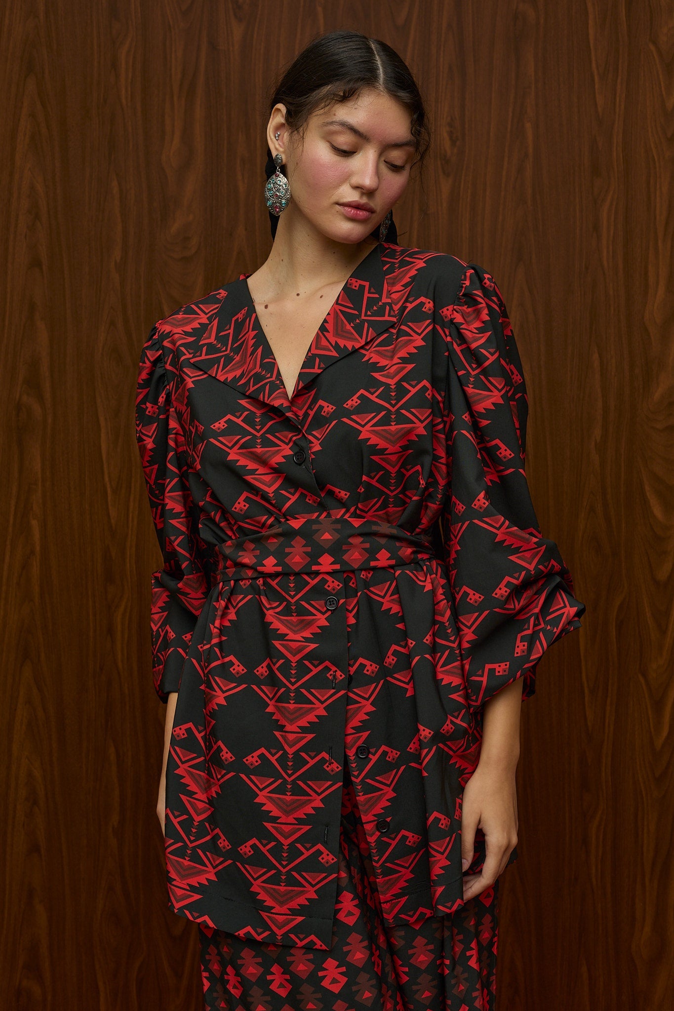 BERDES SHIRT (RUMPE BLACK/RED PRINT)