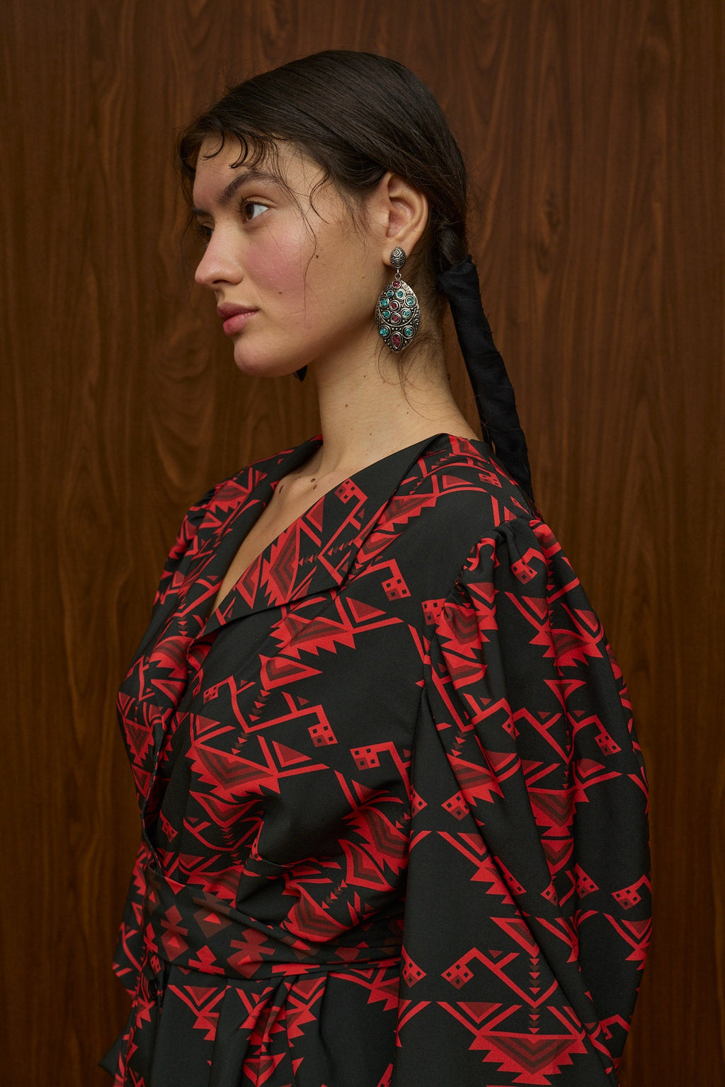 BERDES SHIRT (RUMPE BLACK/RED PRINT)