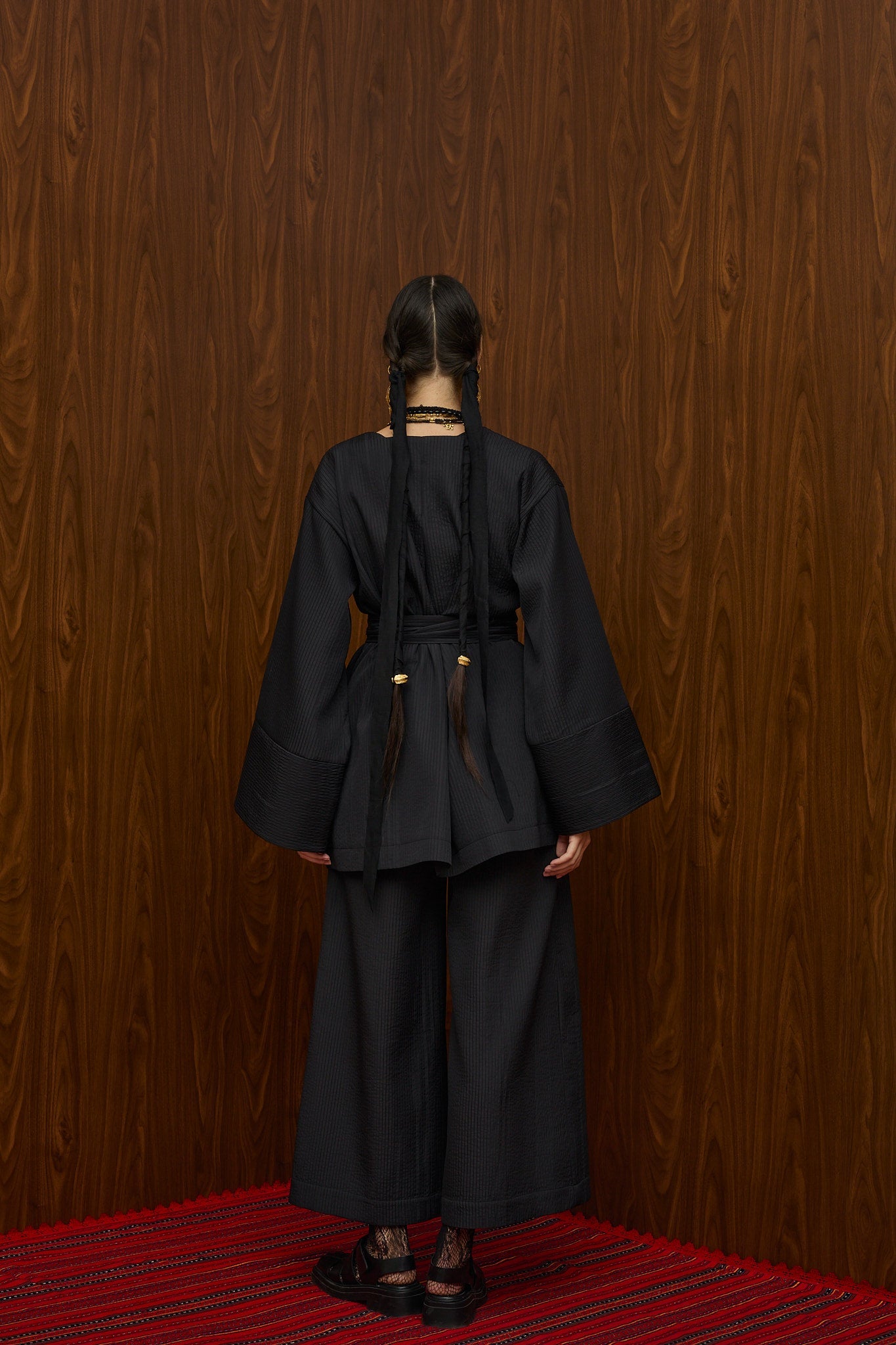 HRAMI KIMONO (BLACK PLISSE)