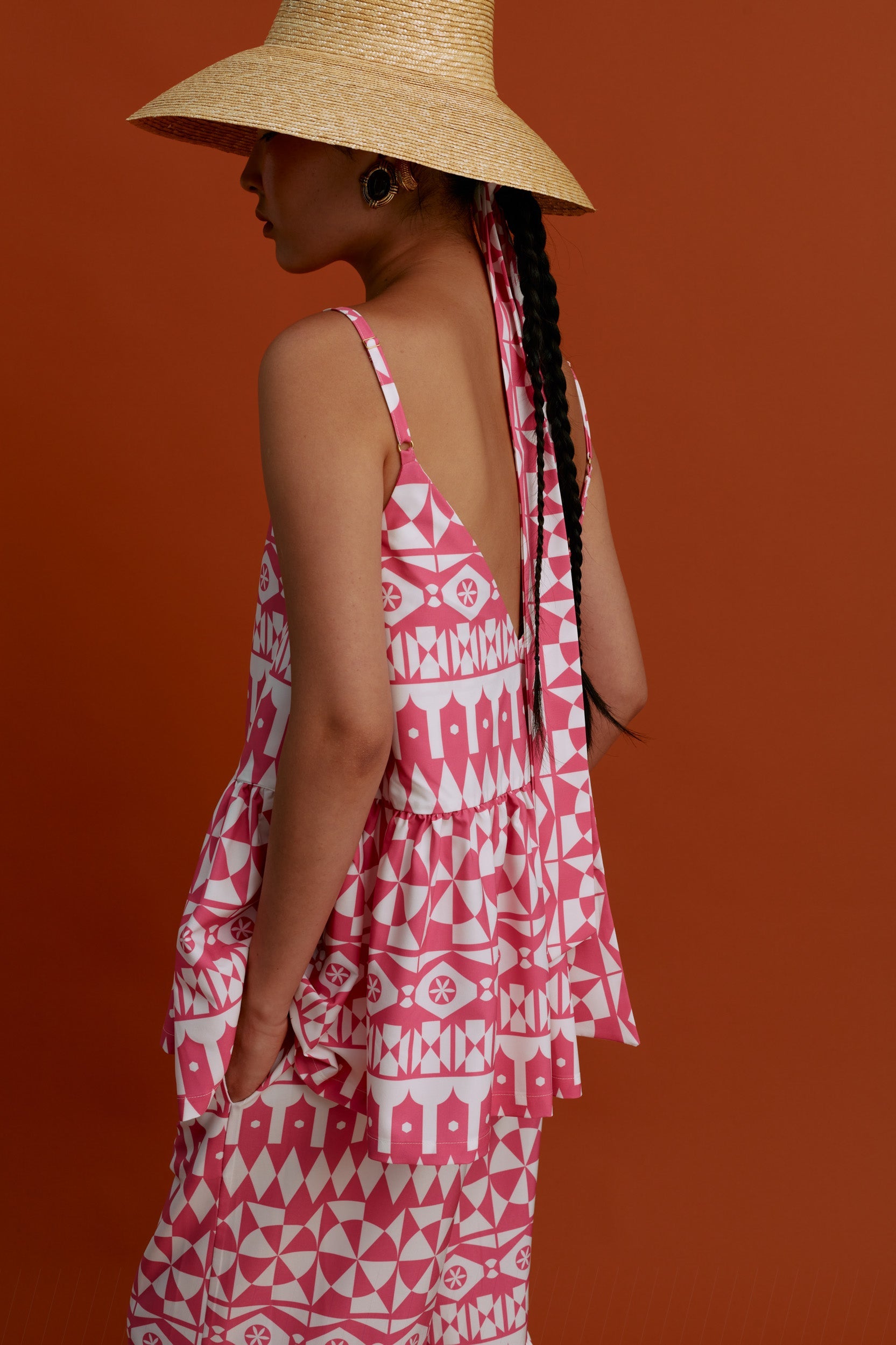 LAGADA Top (White motifs pink)