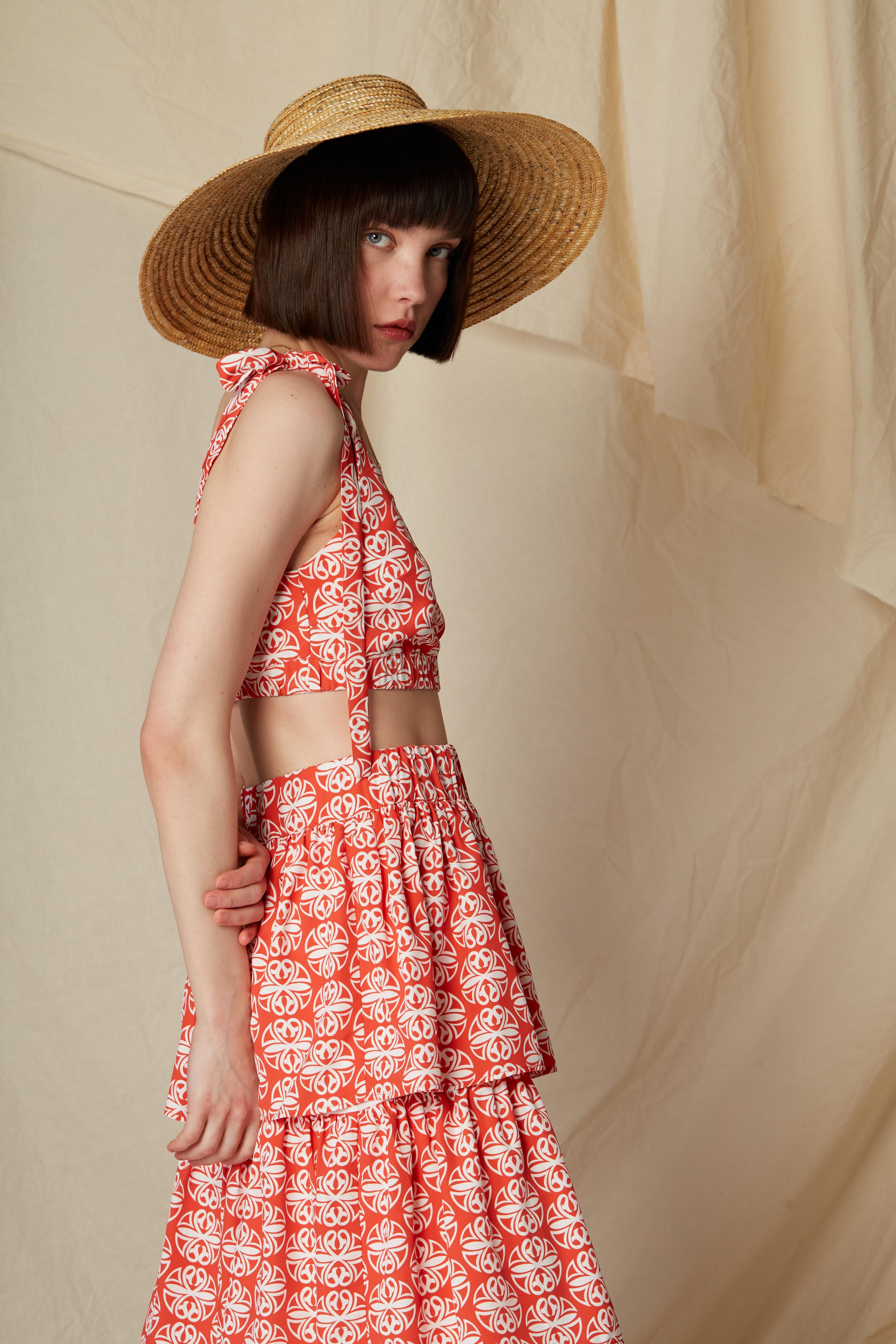 LINARIA CROP TOP (Round Red Print)