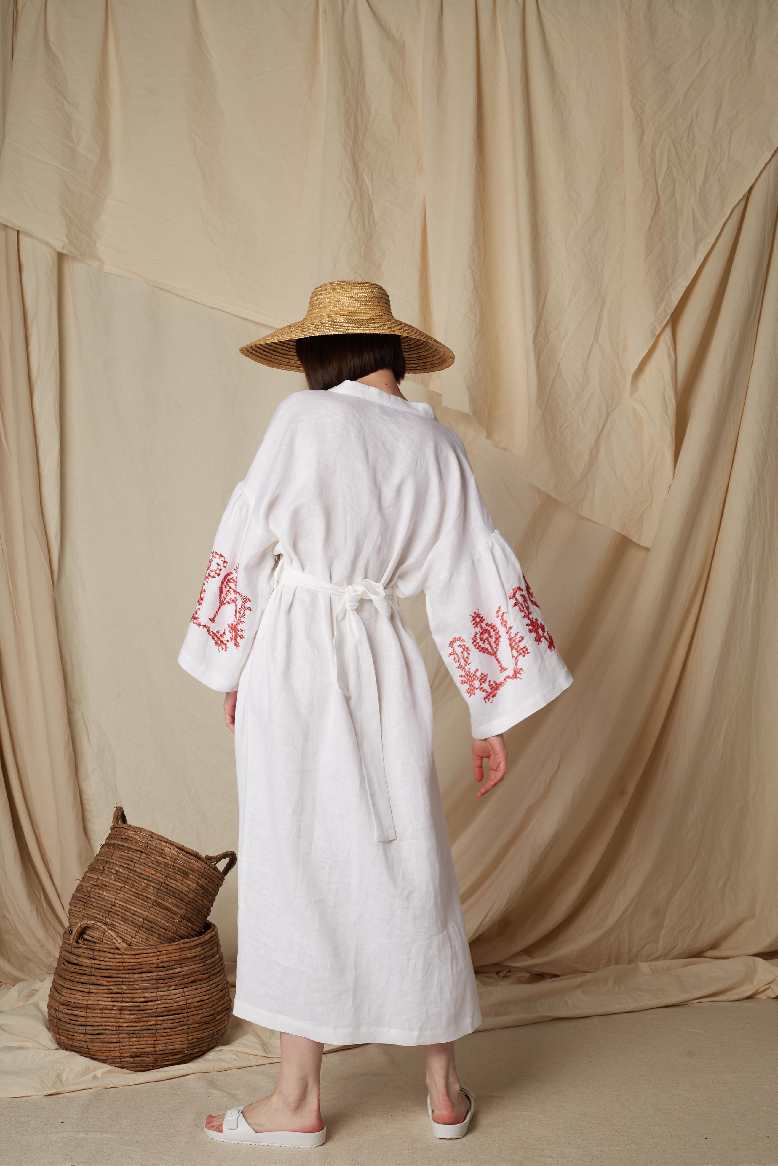 SARAKINO MAXI DRESS (White Linen)
