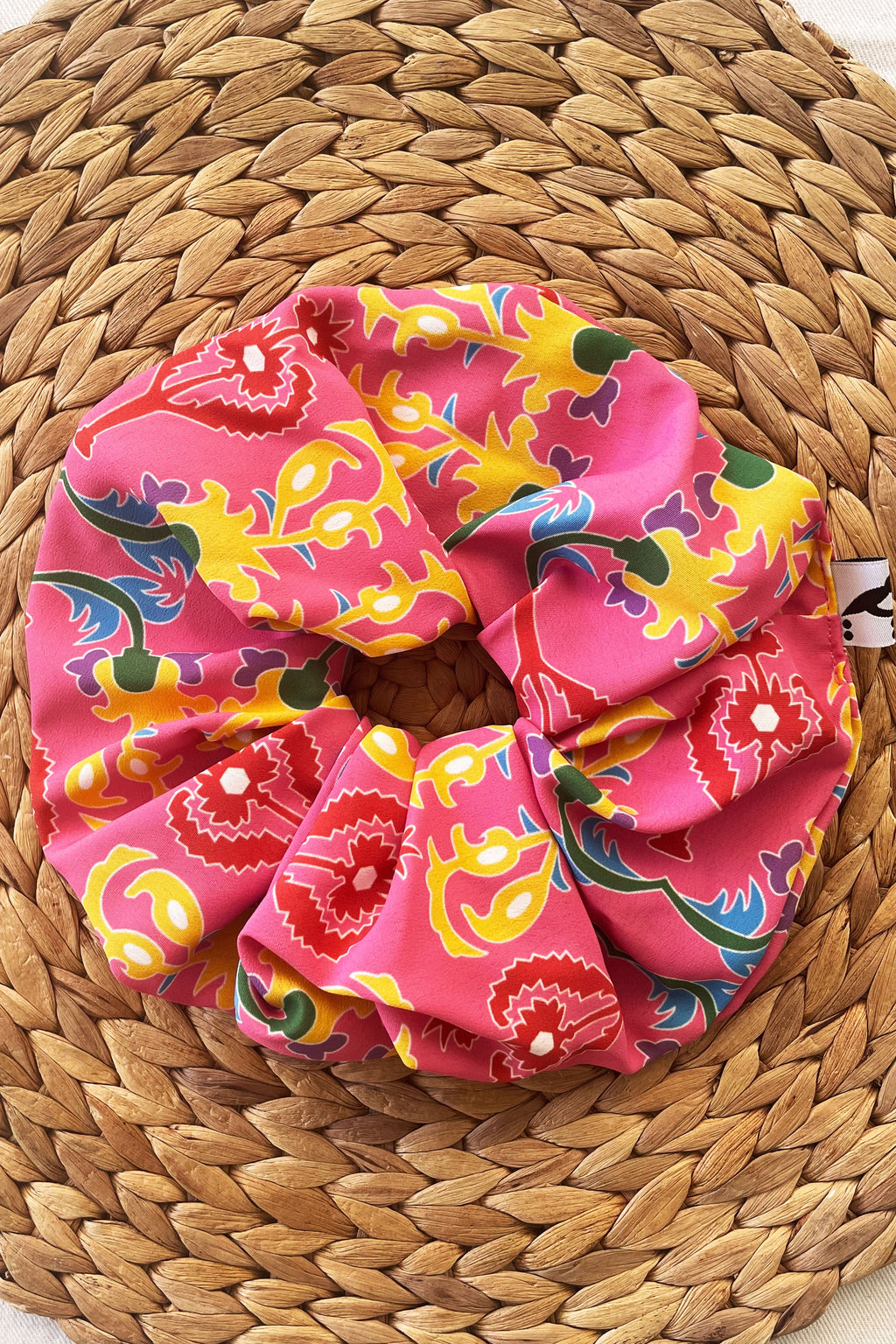 ORIENTAL PINK Scrunchie (Max Size)