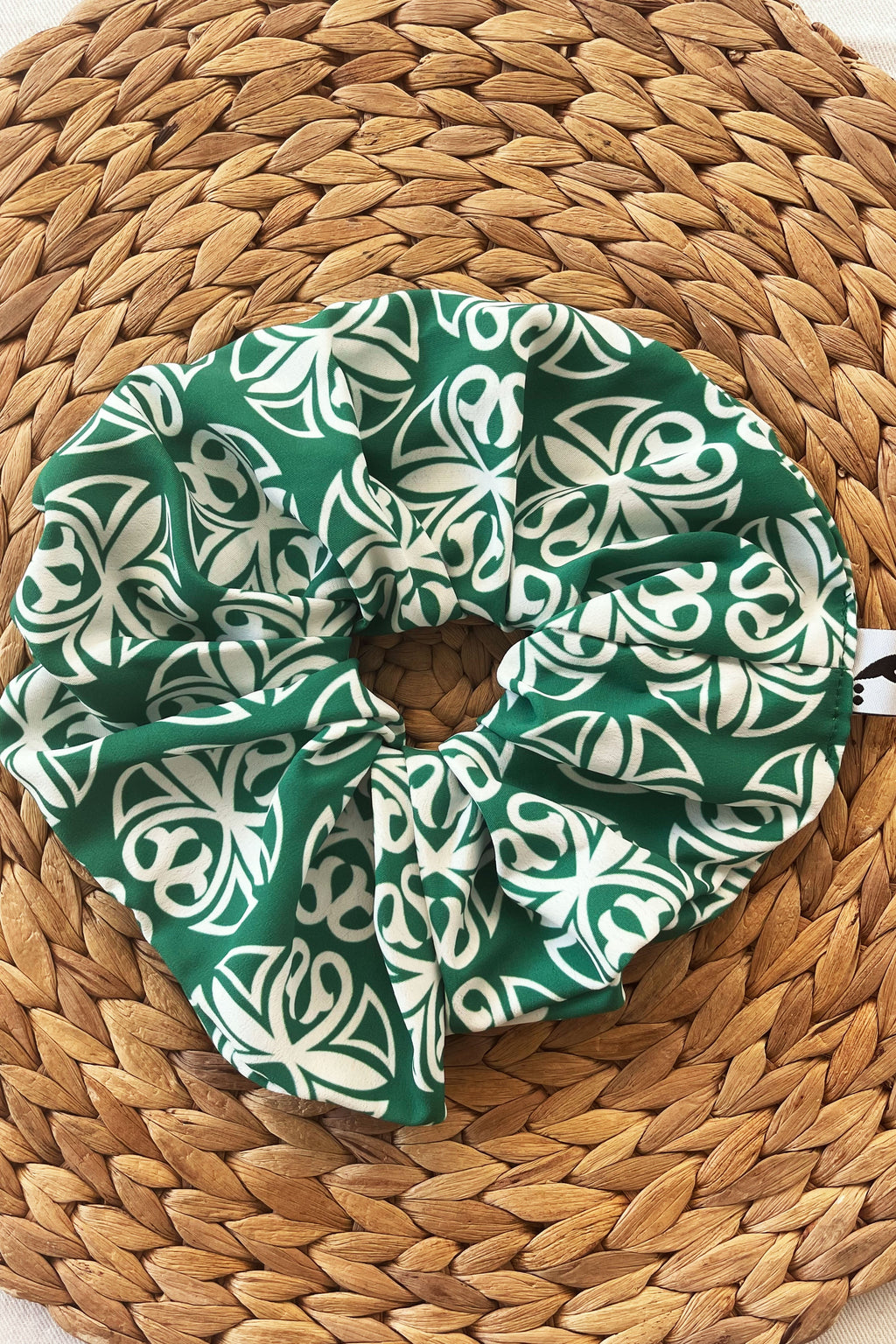 SKYRIANA ROUND GREEN Scrunchie (Max Size)