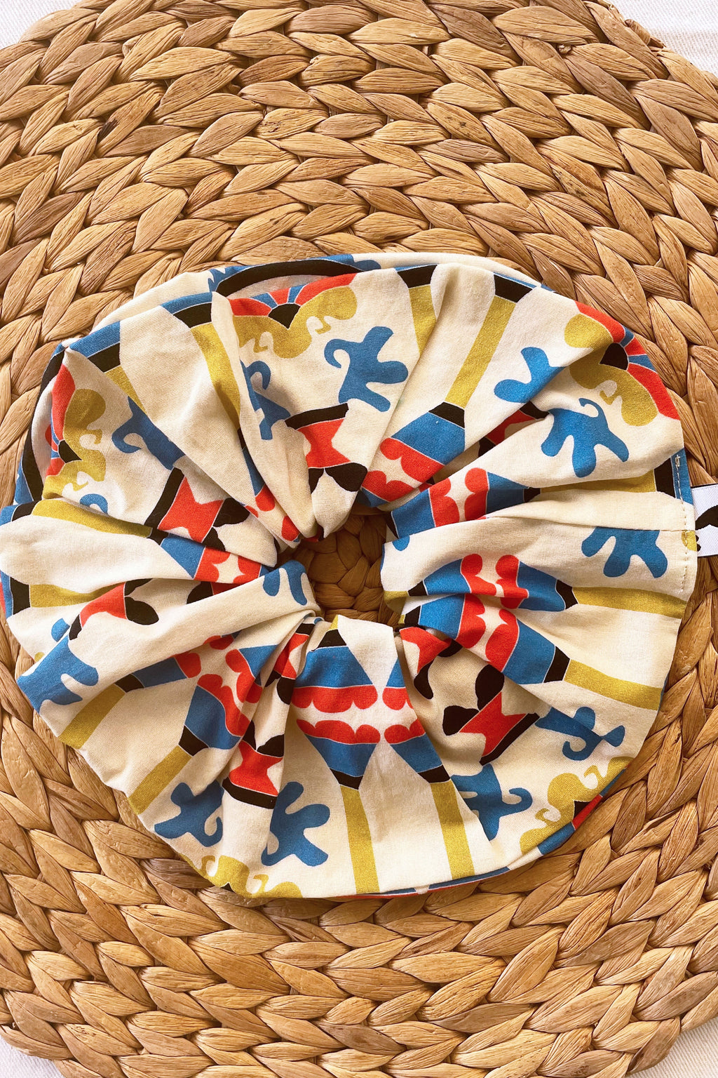 SKYRIANA COLUMN BEIGE Scrunchie (Max Size)