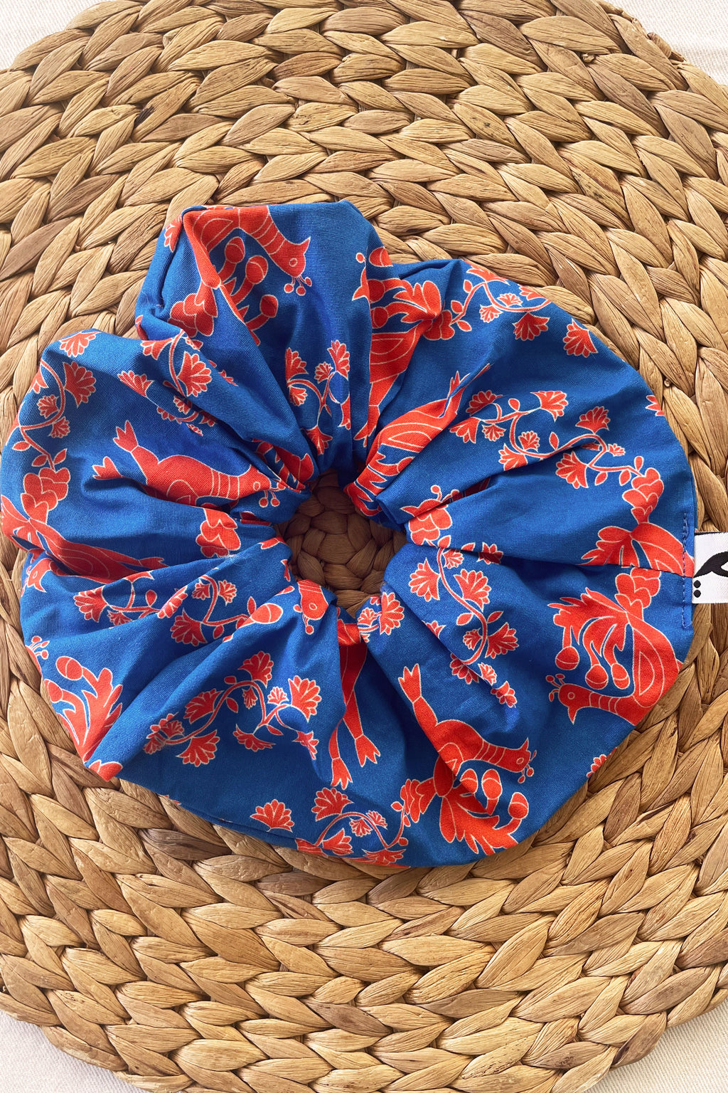 SKYRIANA BIRDS Scrunchie (Max Size)
