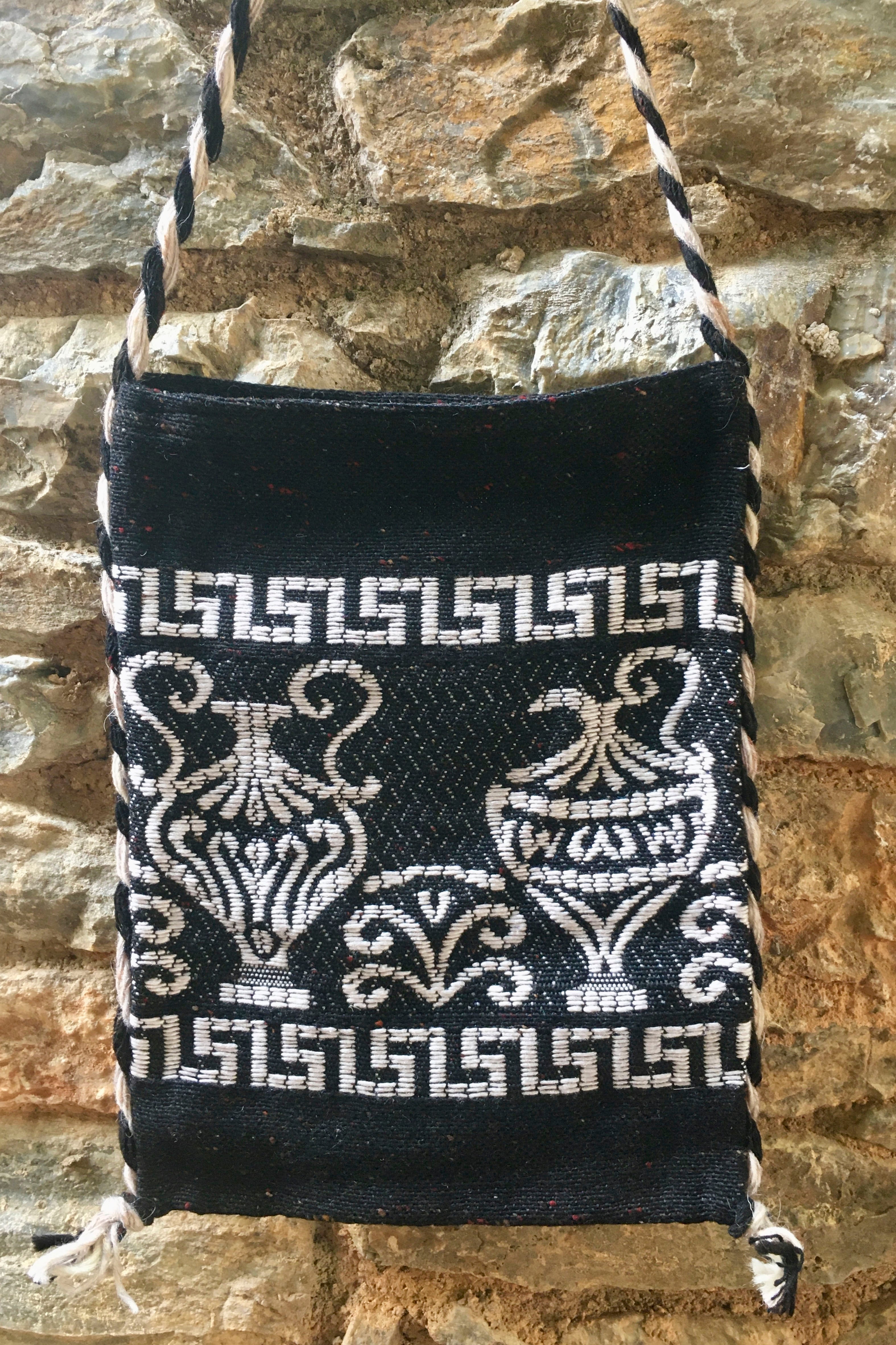 TAGARI Black