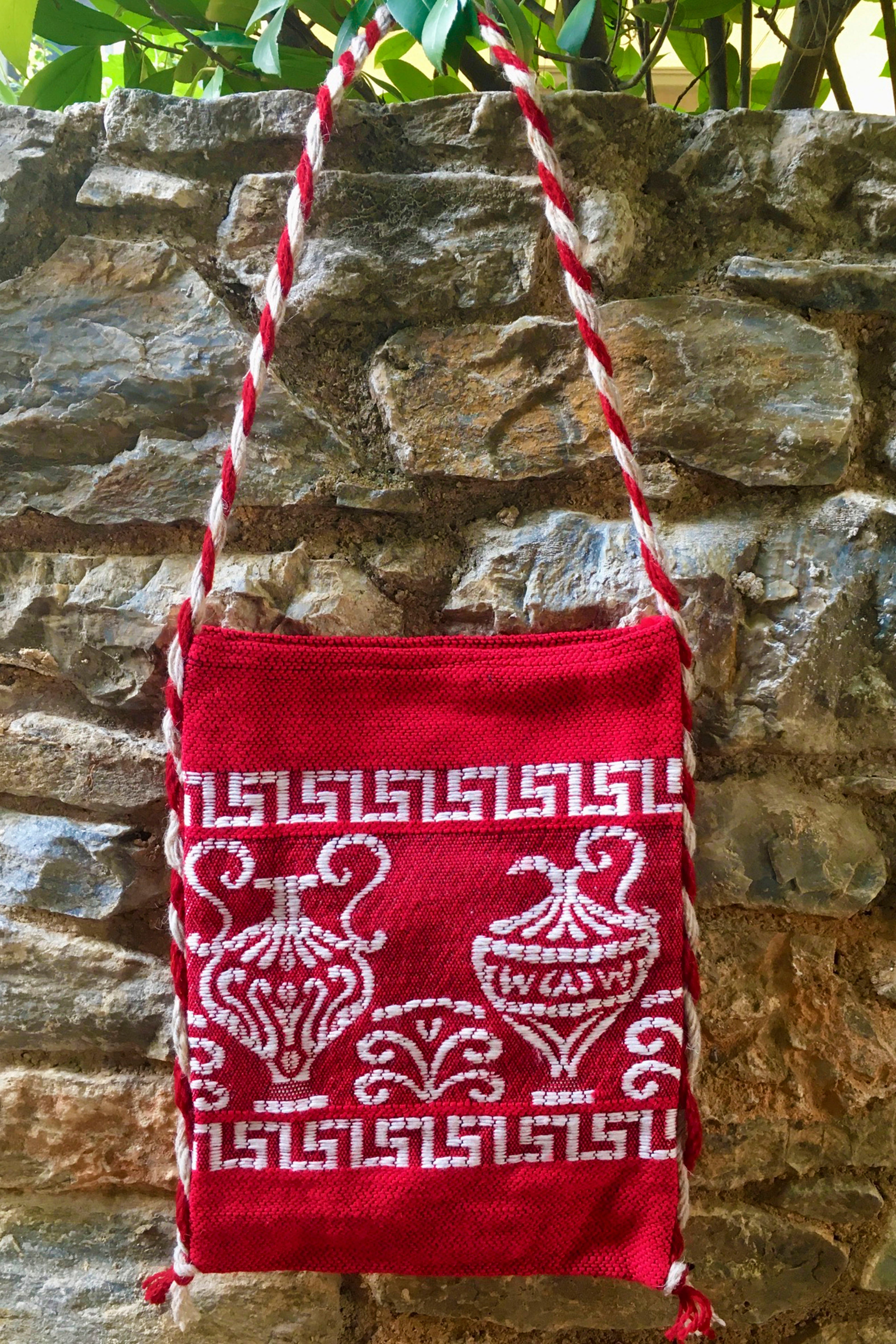 TAGARI Red
