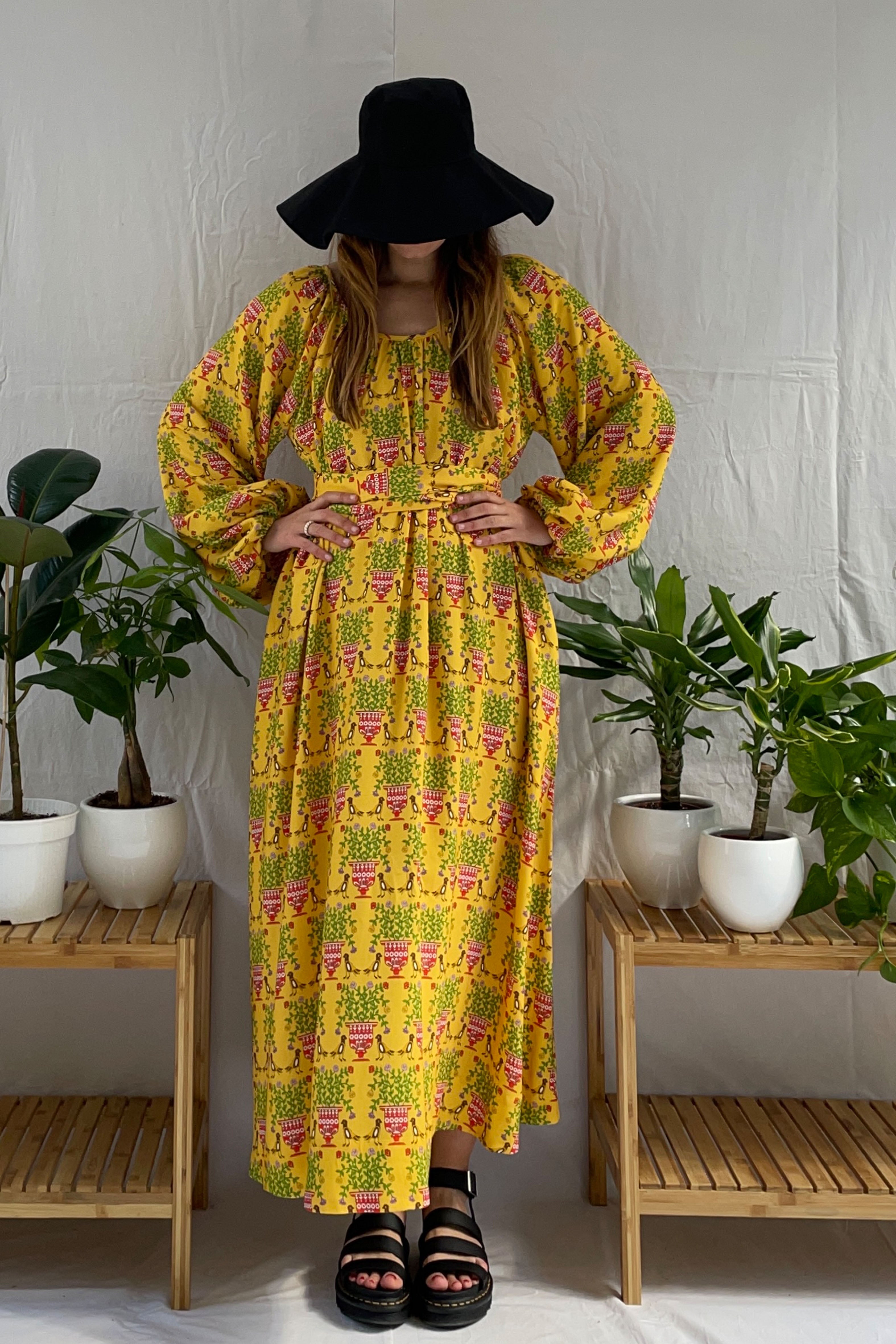 VLACHA Dress (Birds&Vase Mustard Print)
