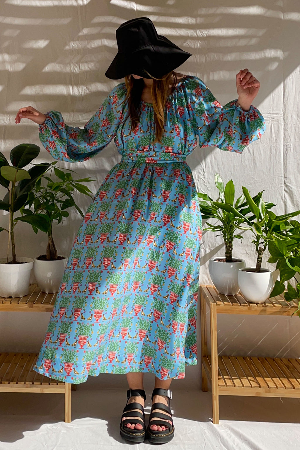 VLACHA Dress (Birds&Vase Blue Print)