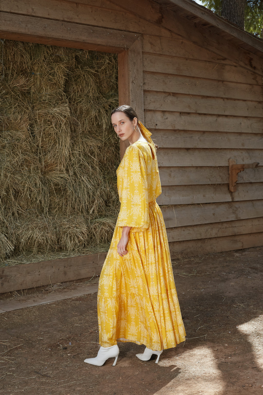 VLACHA SKIRT (Yellow Vase Print)