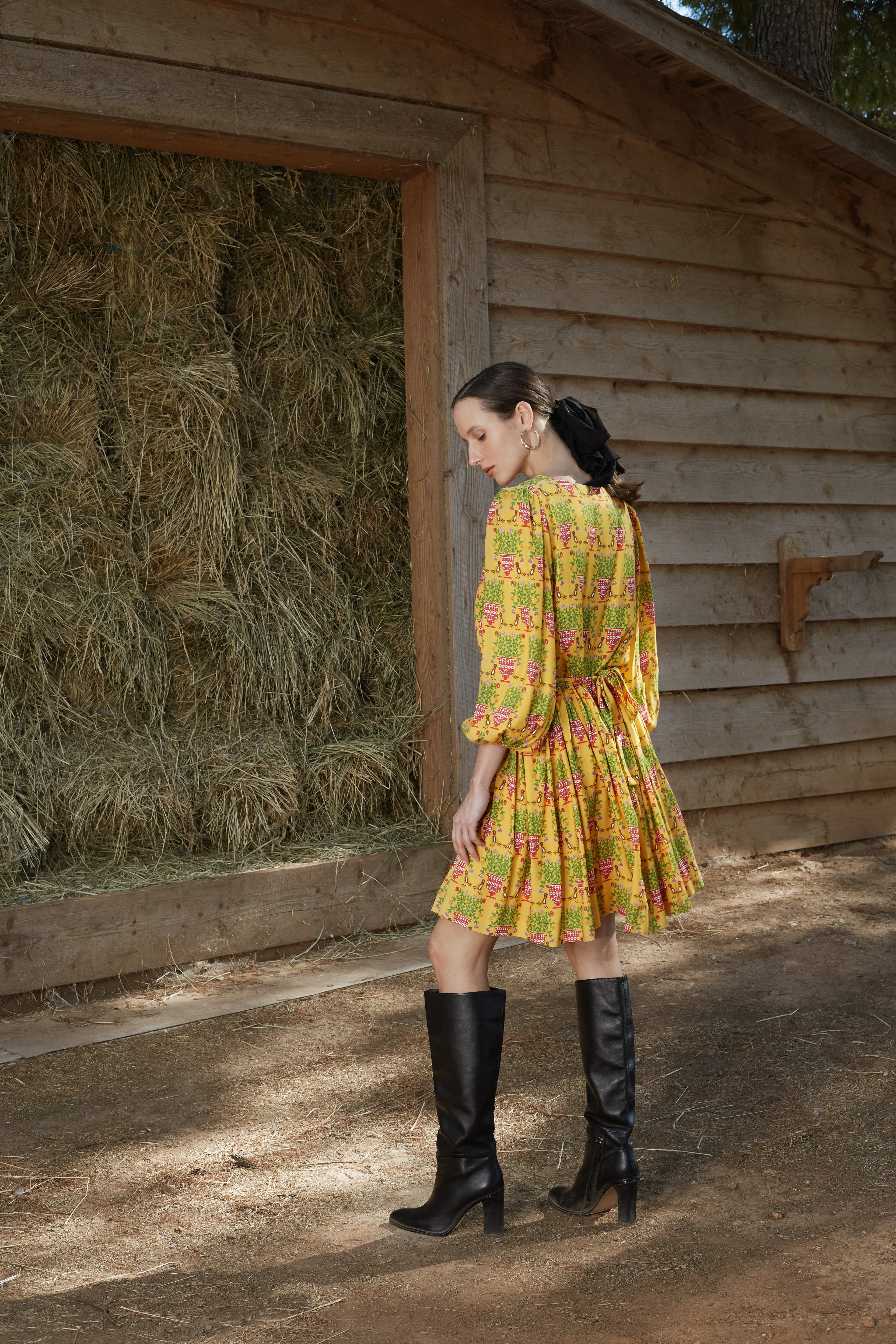 ALOSIS MINI DRESS (Birds&Vase Mustard Print)
