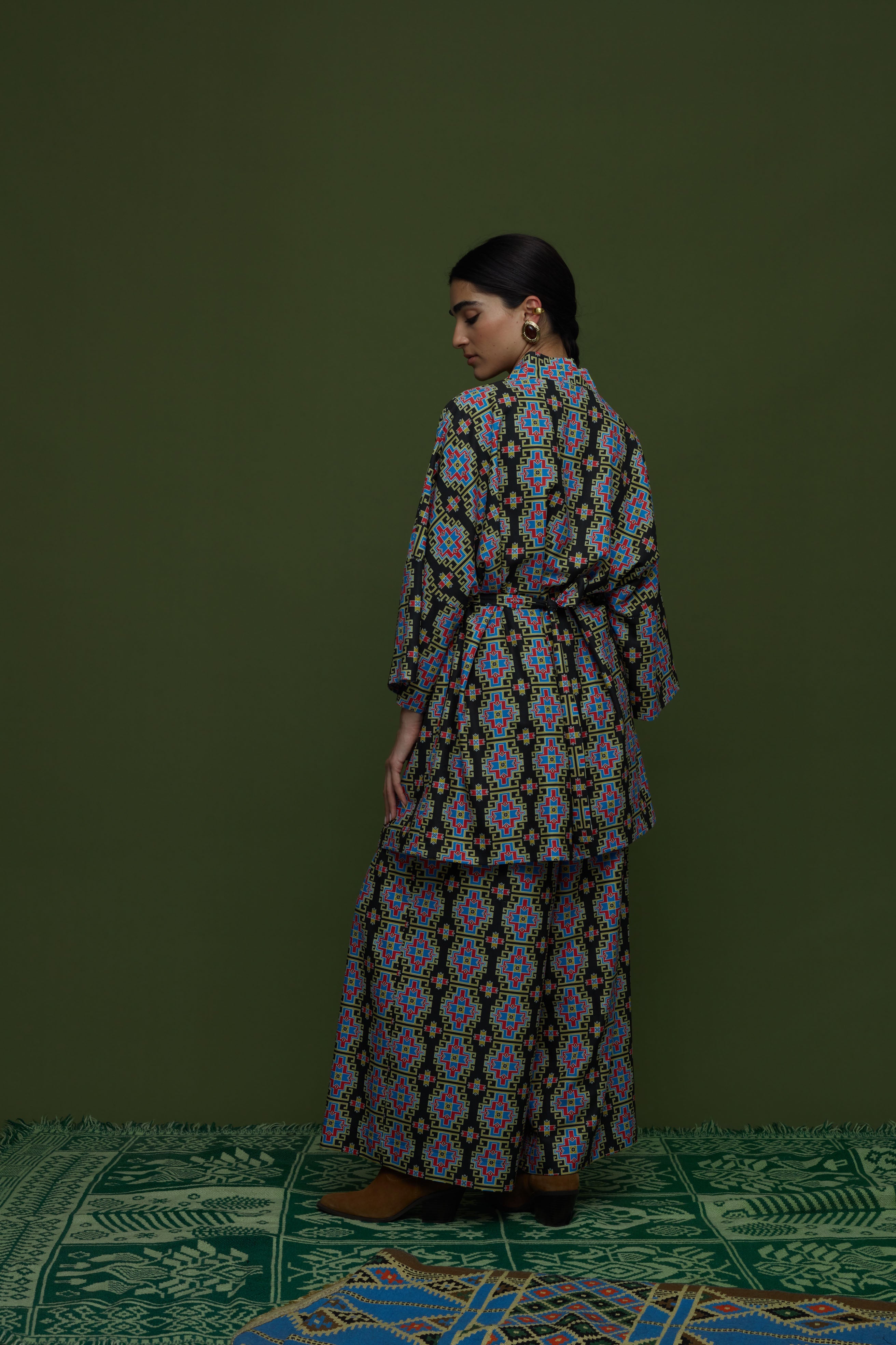 SAITA PANTS (LEONIDIO BLACK PRINT)