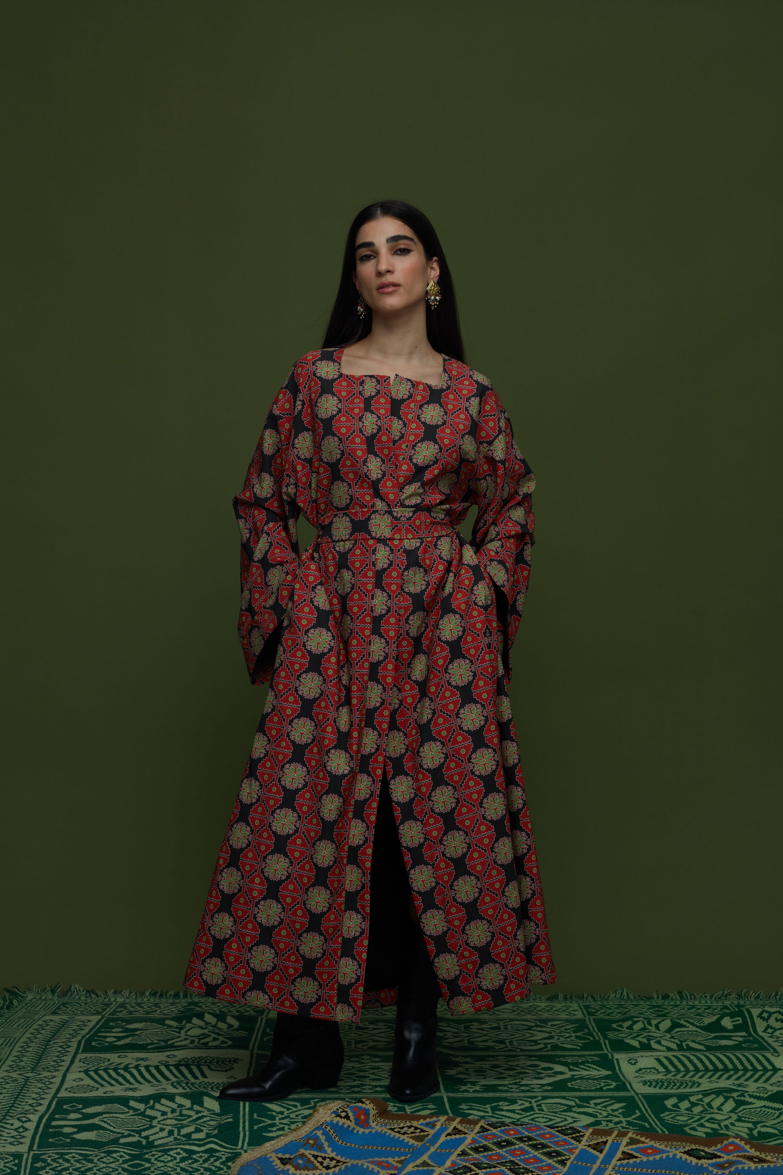 TAPIS OVERCOAT (KYNOURIA BLACK PRINT)