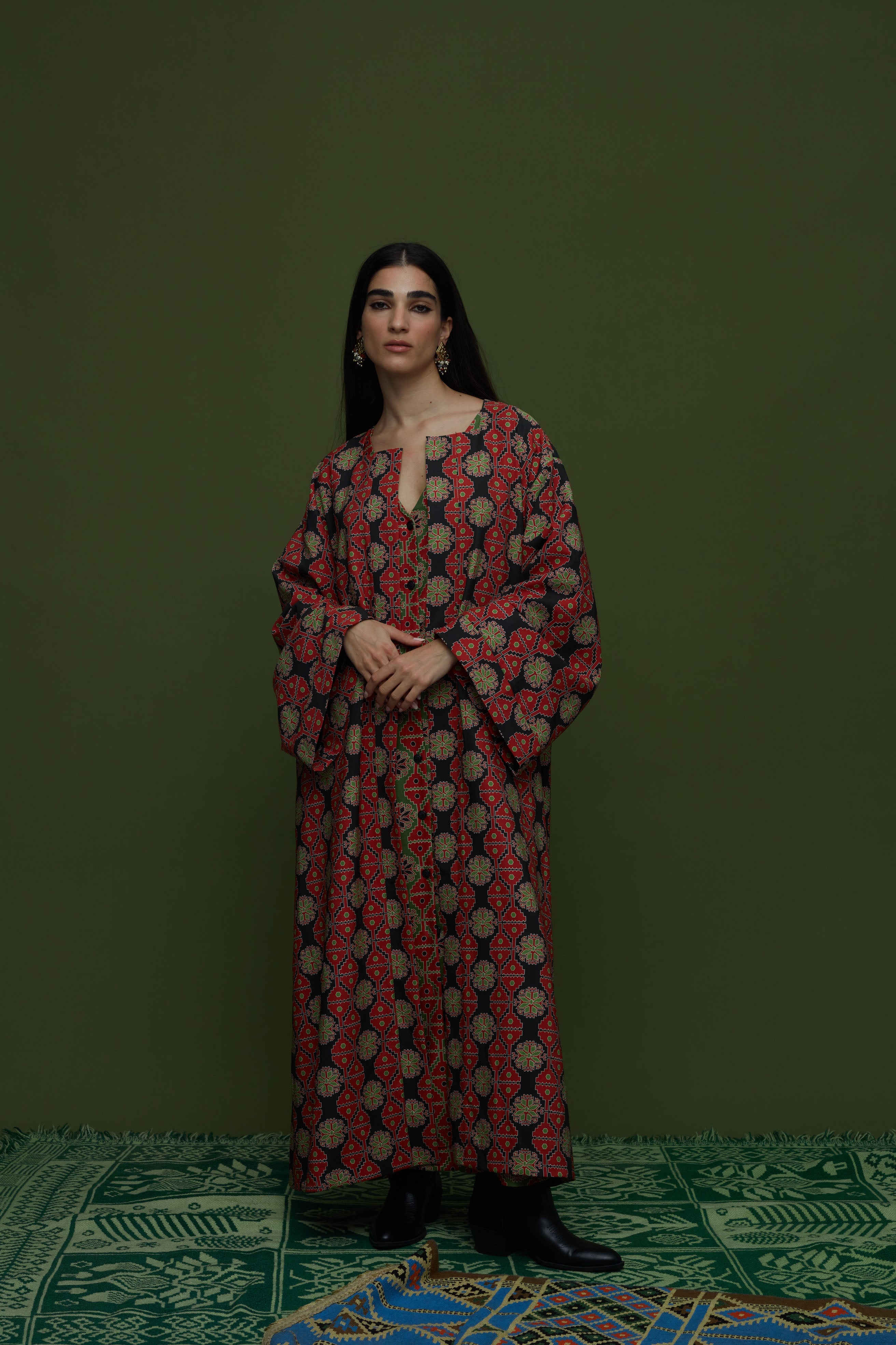 TAPIS OVERCOAT (KYNOURIA BLACK PRINT)