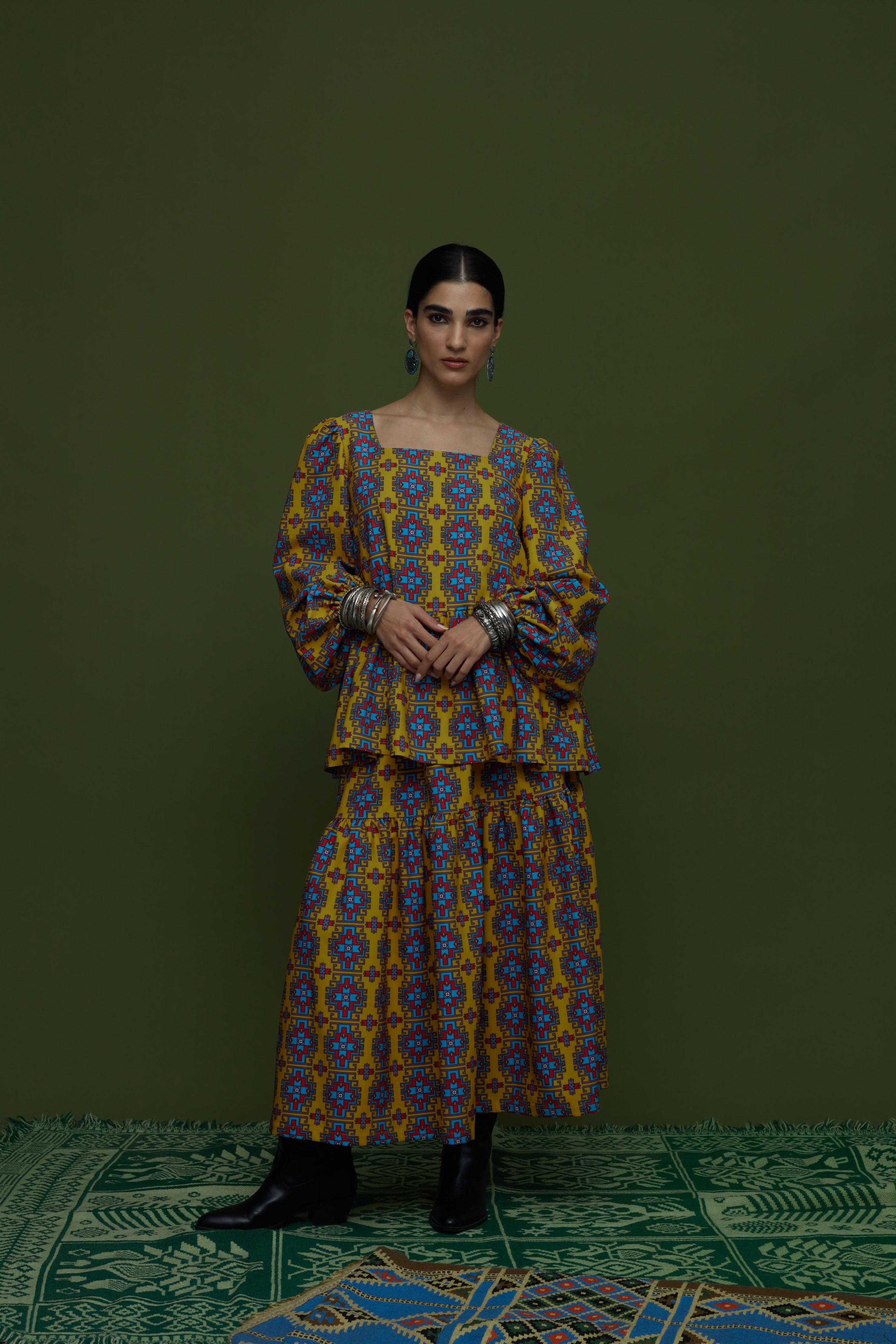 ARGALIOS TOP (LEONIDIO MUSTARD PRINT)