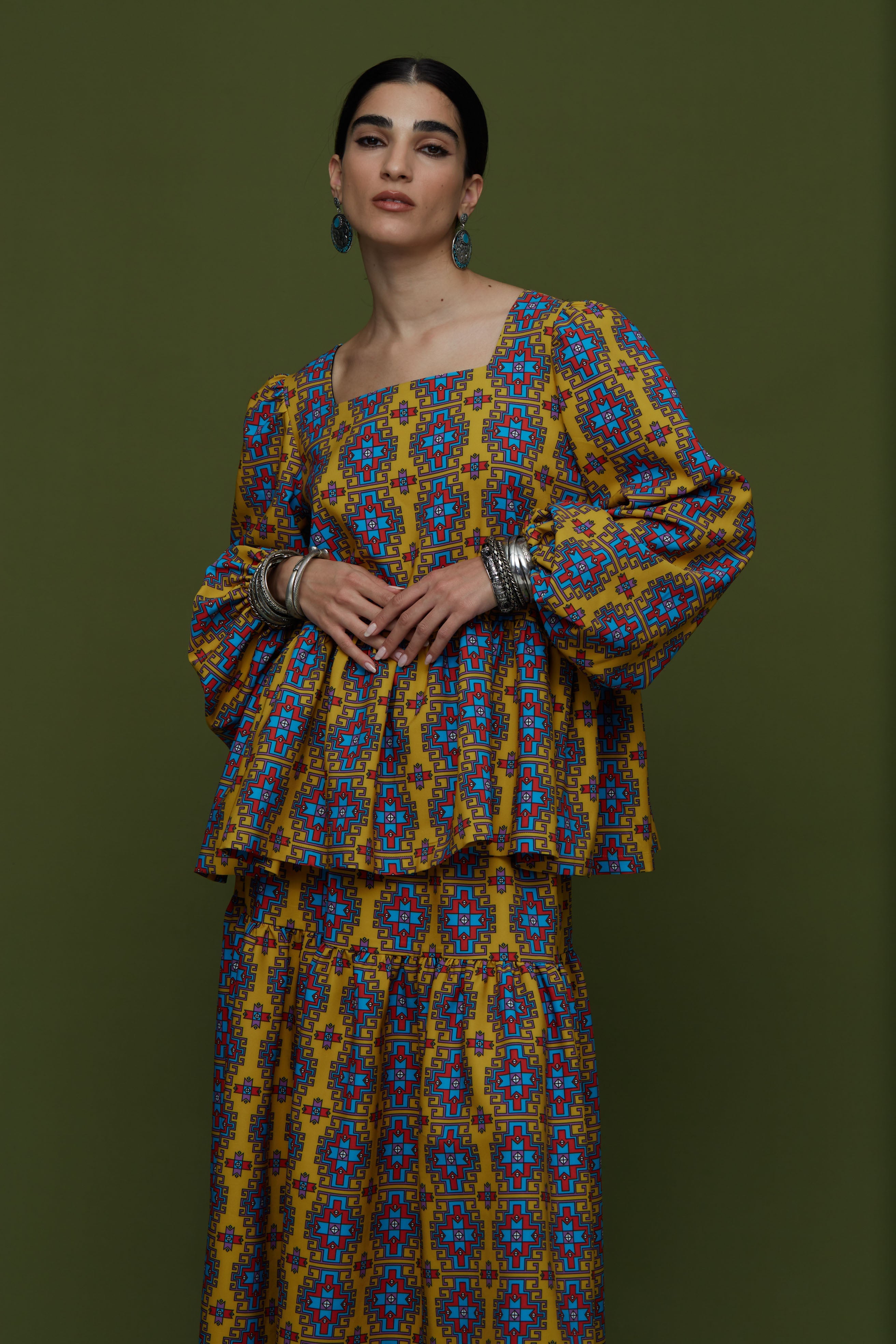 ARGALIOS TOP (LEONIDIO MUSTARD PRINT)