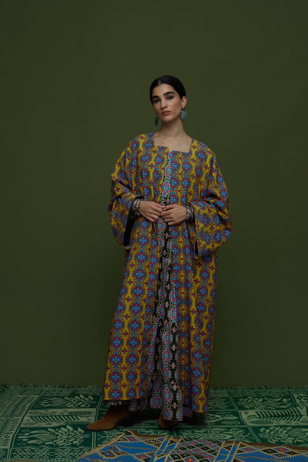 TAPIS OVERCOAT (LEONIDIO MUSTARD PRINT)