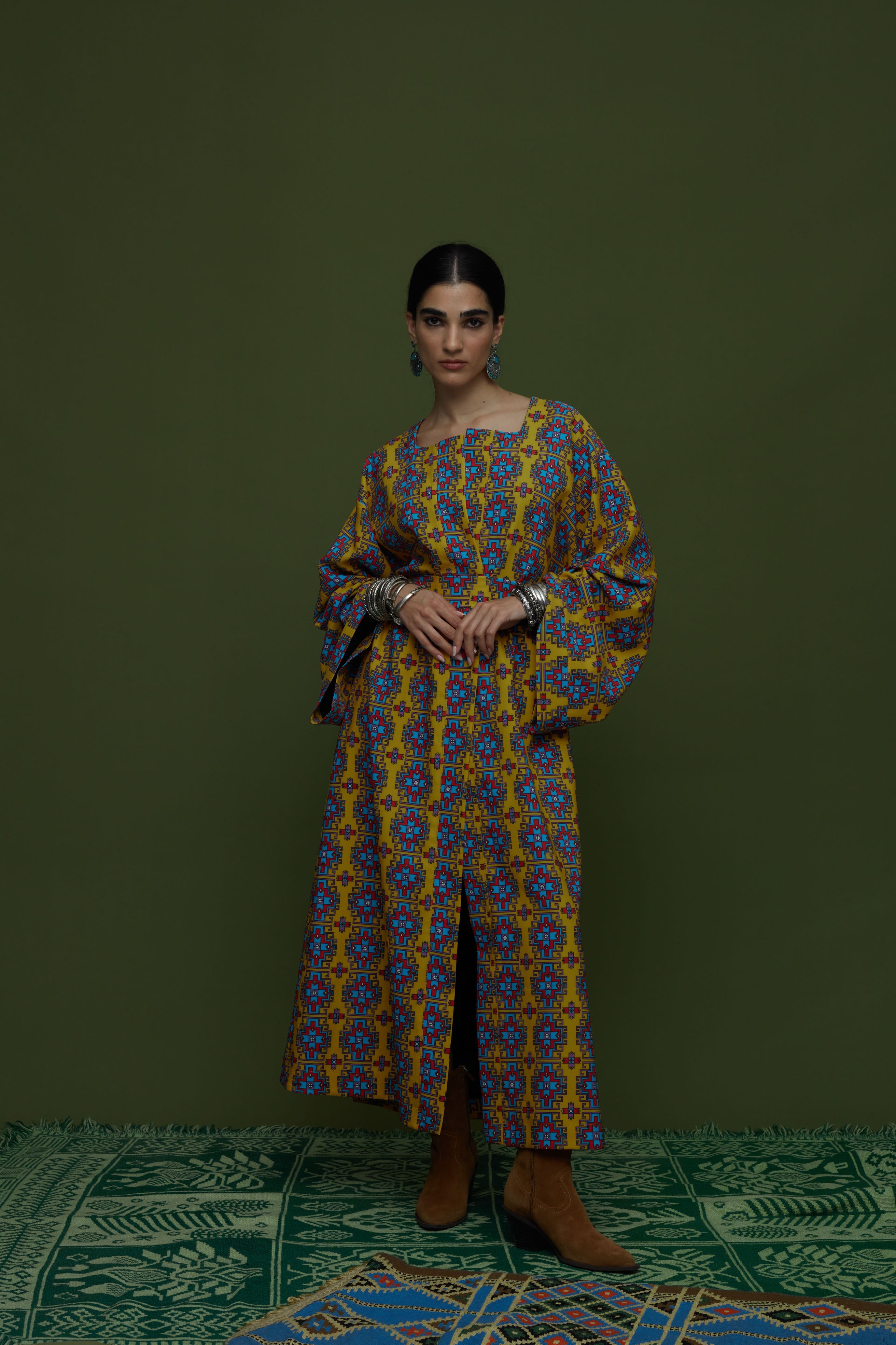 TAPIS OVERCOAT (LEONIDIO MUSTARD PRINT)